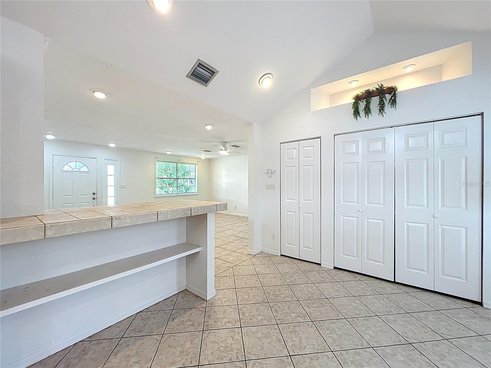 Image 30 of 49 For 332 Harris Avenue