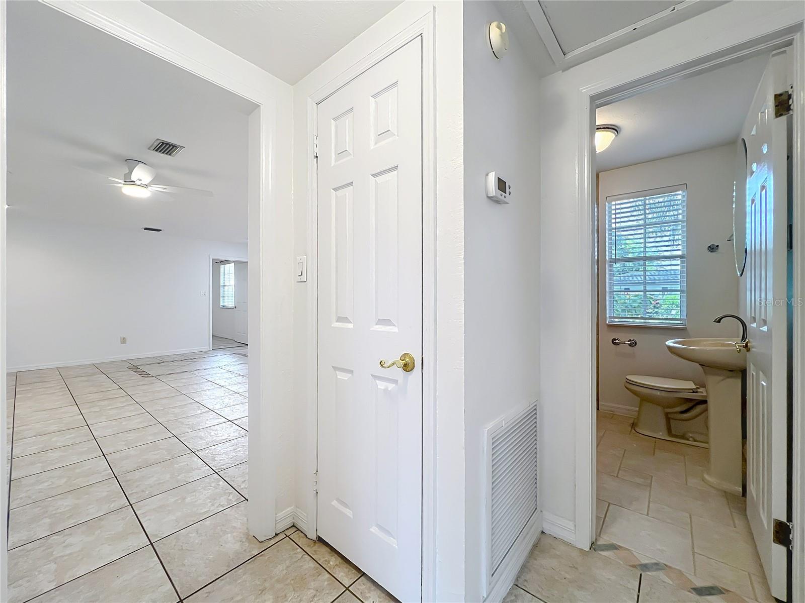 Image 38 of 49 For 332 Harris Avenue