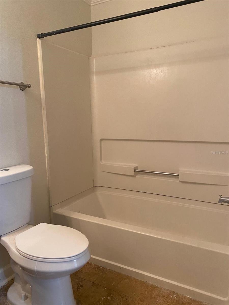 Image 24 of 68 For 2007 Dixie Belle Drive 2007 M