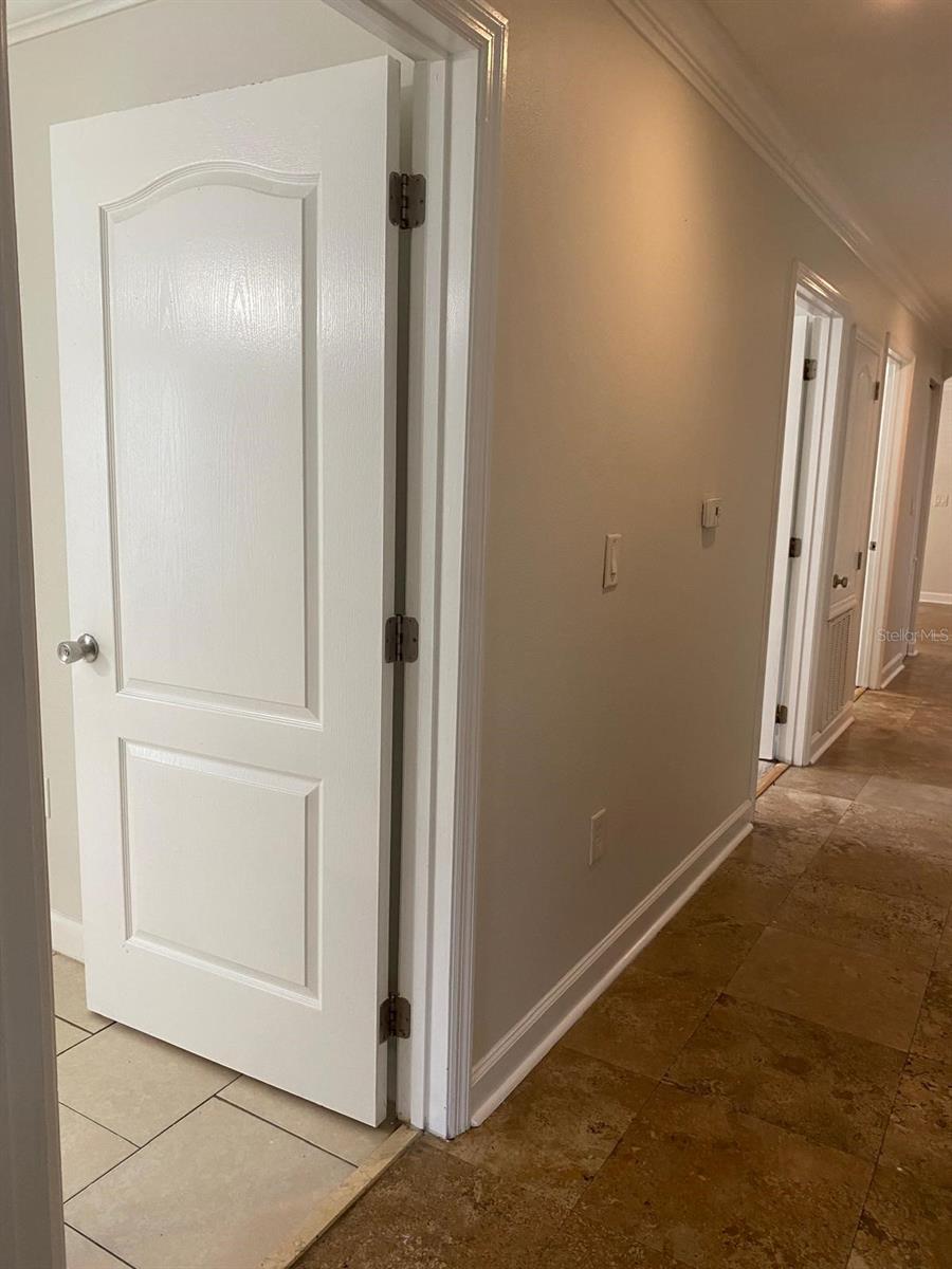 Image 37 of 68 For 2007 Dixie Belle Drive 2007 M