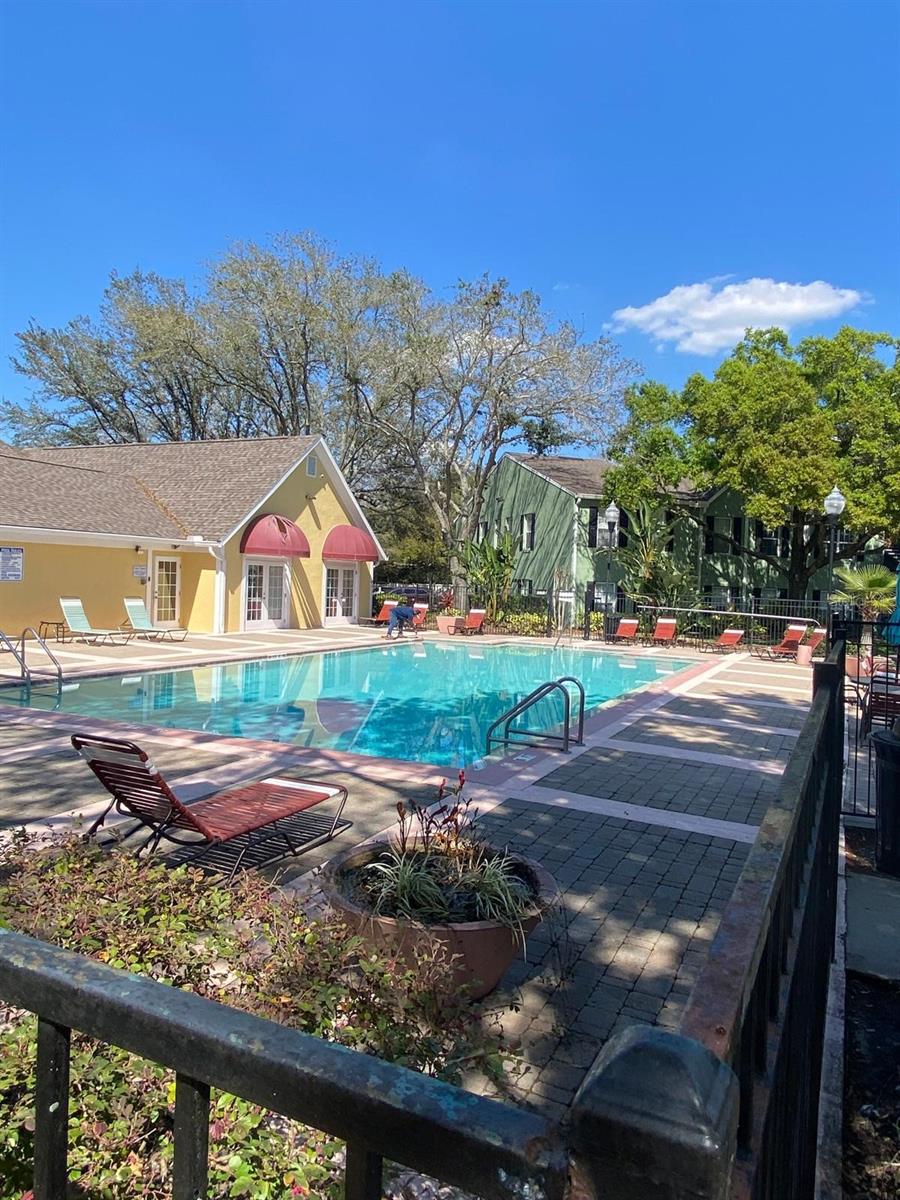 Image 50 of 68 For 2007 Dixie Belle Drive 2007 M