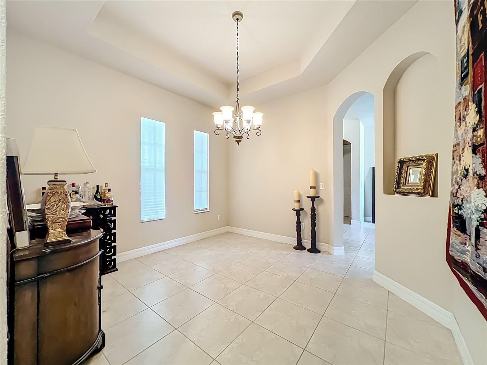 Image 5 of 18 For 2022 Tillman Ave