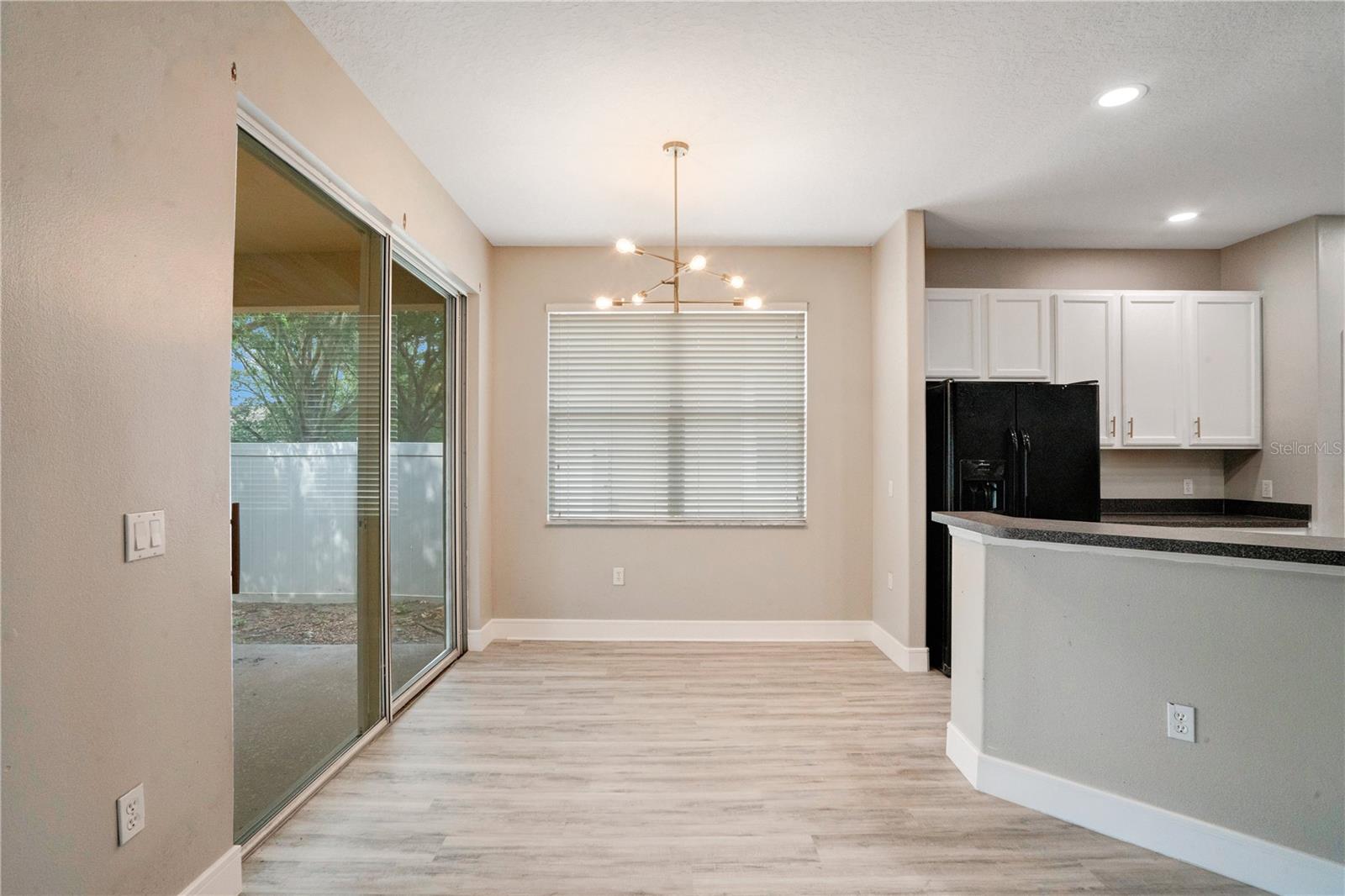 Image 15 of 38 For 13927 Bluebird Pond Road