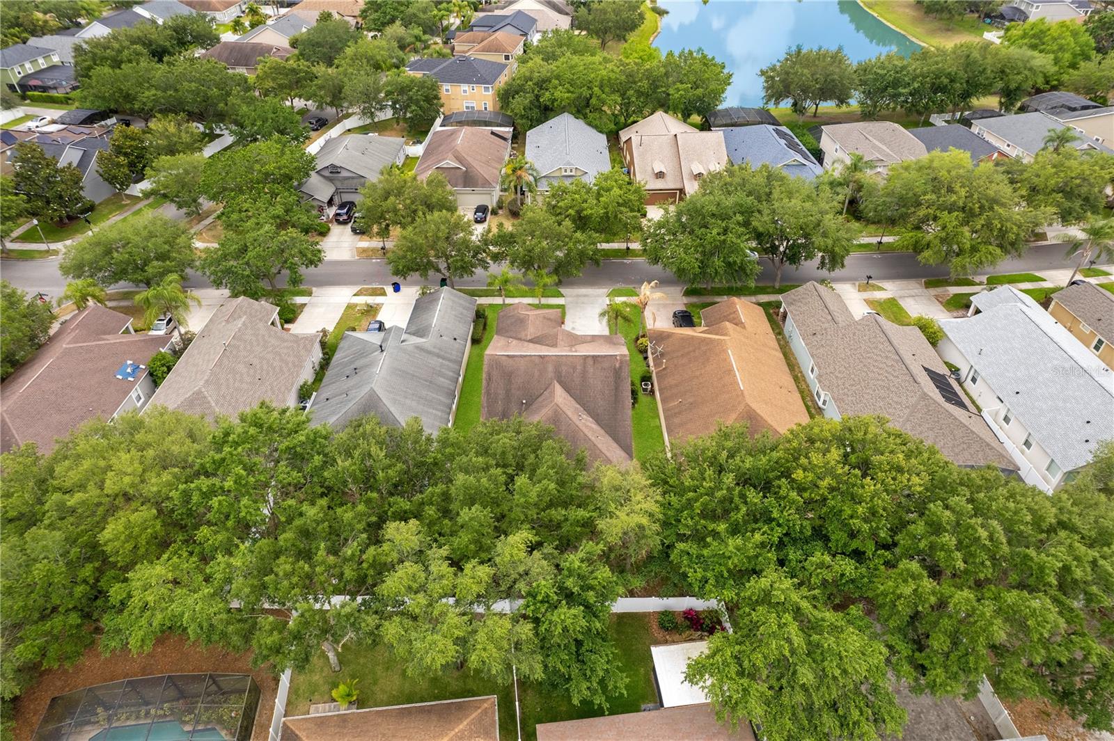 Image 29 of 38 For 13927 Bluebird Pond Road