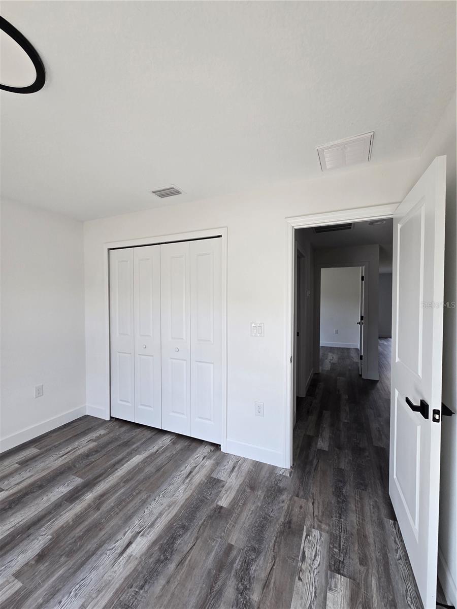 Image 12 of 21 For 20422 Dial Street