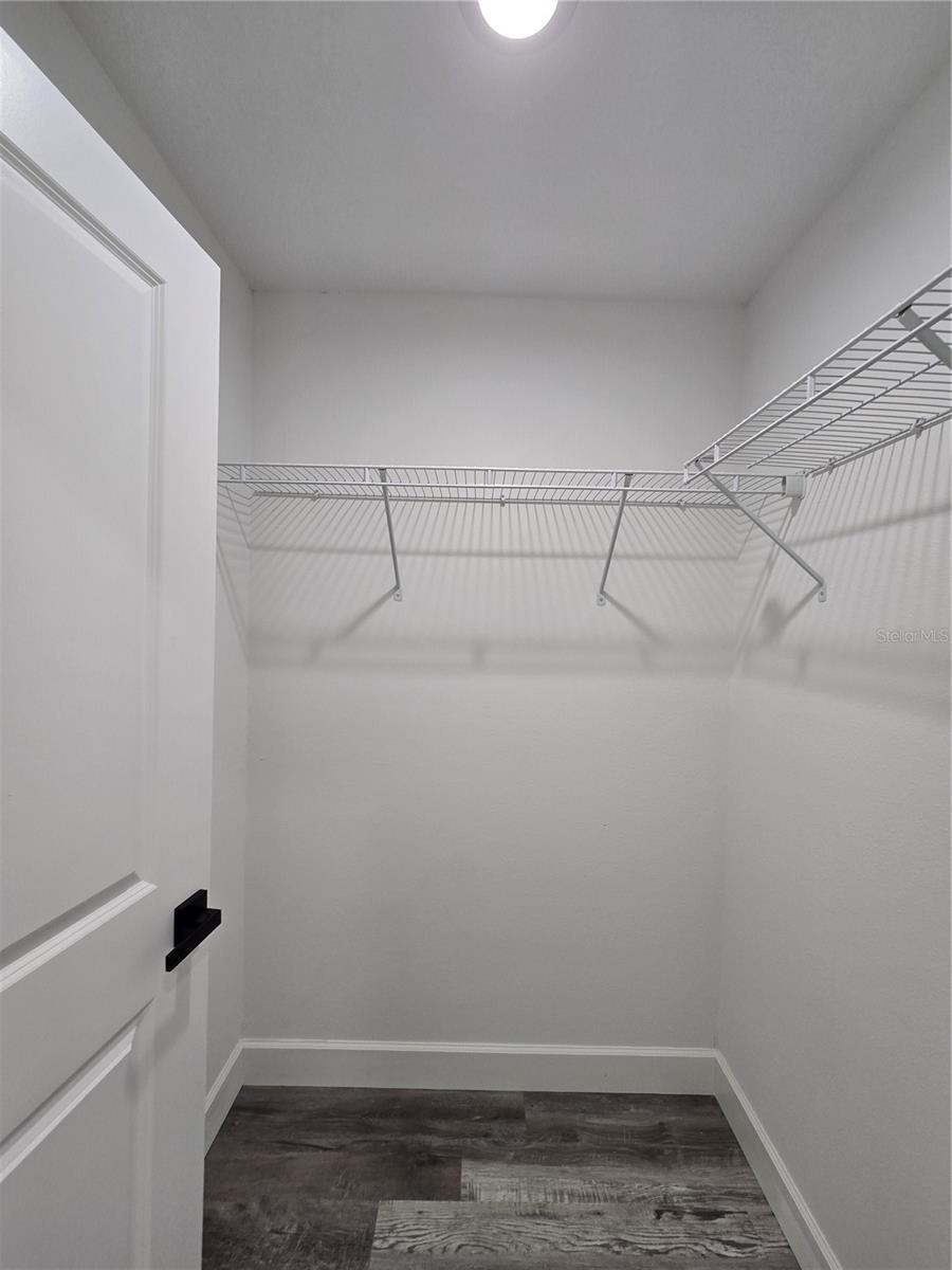 Image 18 of 21 For 20422 Dial Street