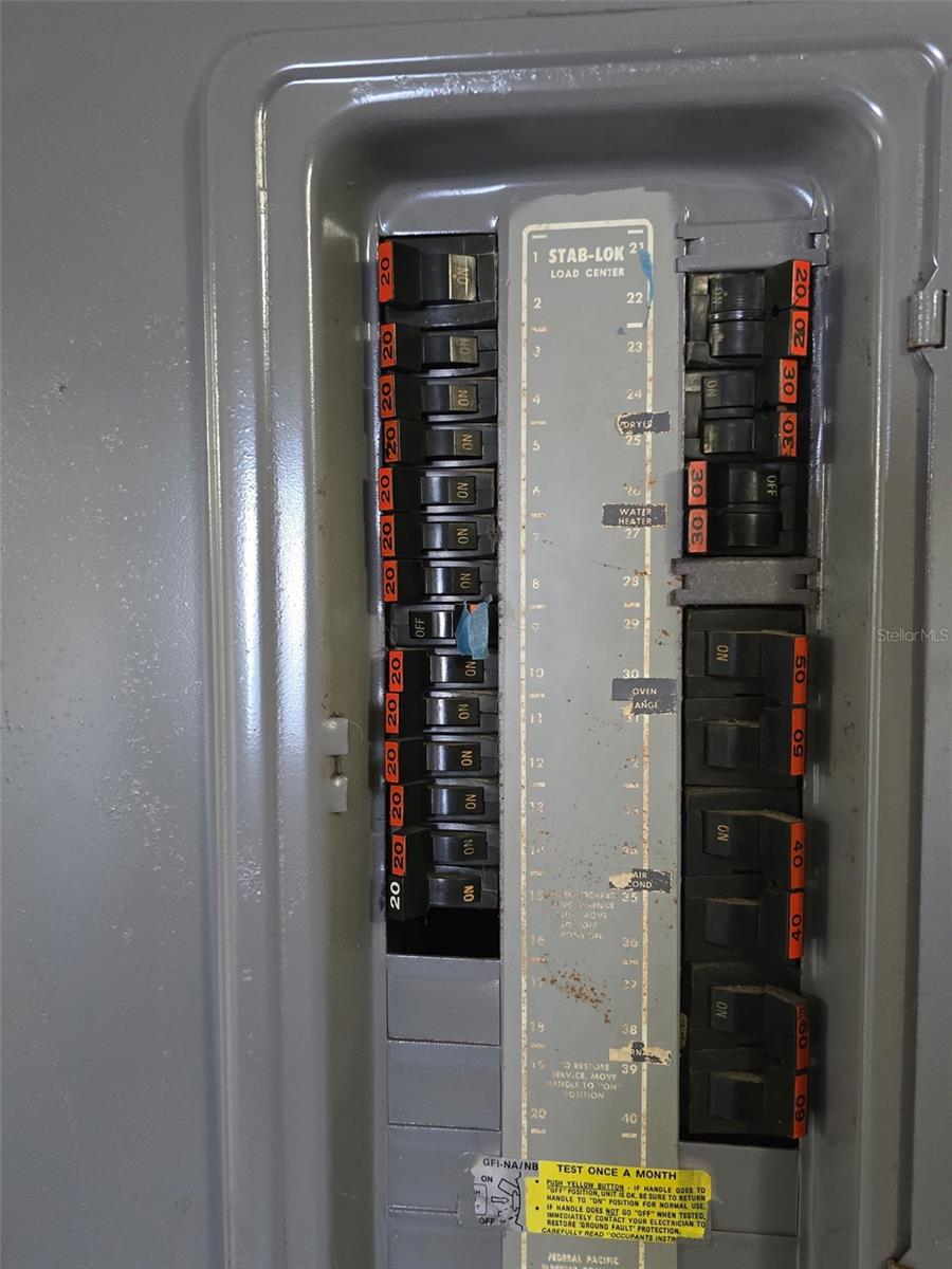 Image 19 of 36 For 760 John Adams Lane