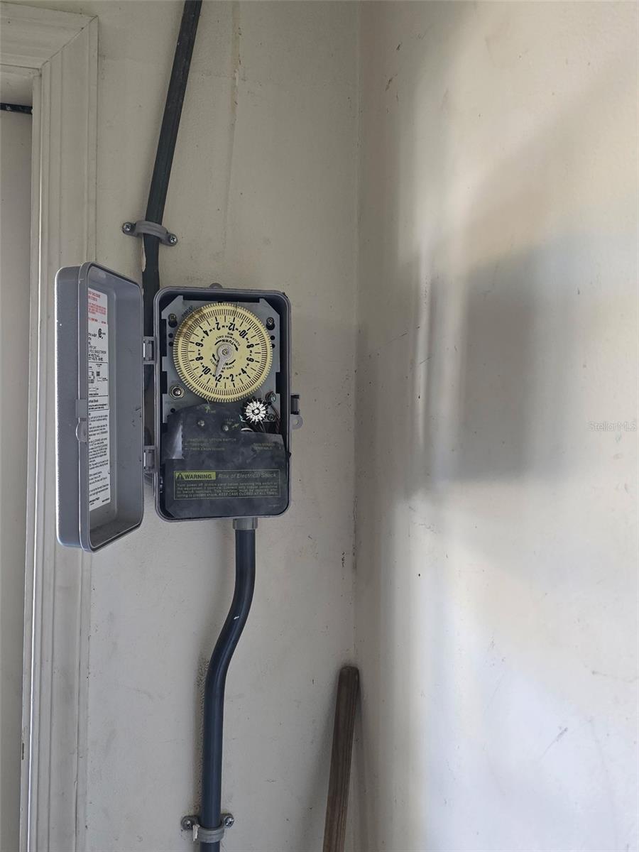 Image 22 of 36 For 760 John Adams Lane