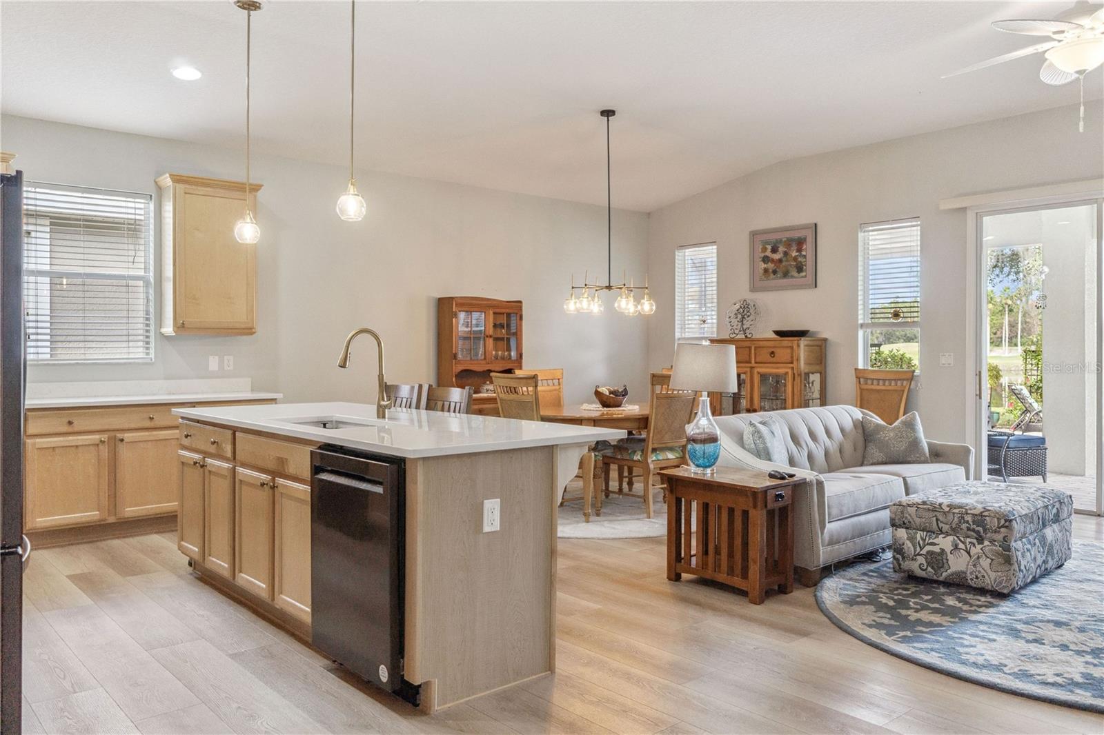 Image 11 of 33 For 1128 Champions Drive