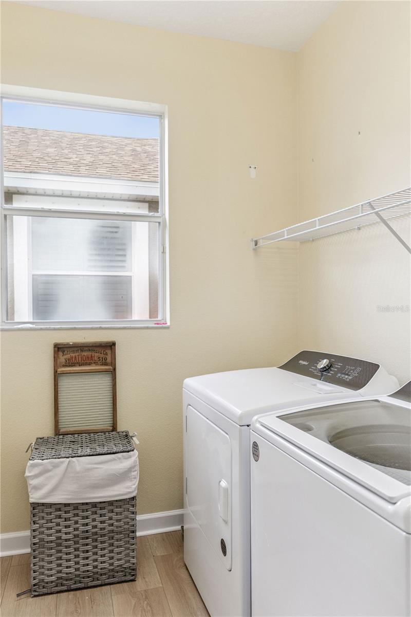 Image 20 of 33 For 1128 Champions Drive