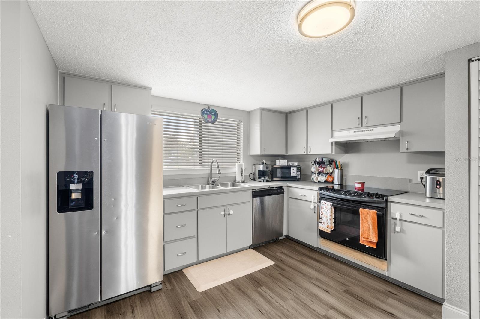 Image 11 of 27 For 707 Saint Matthew Circle