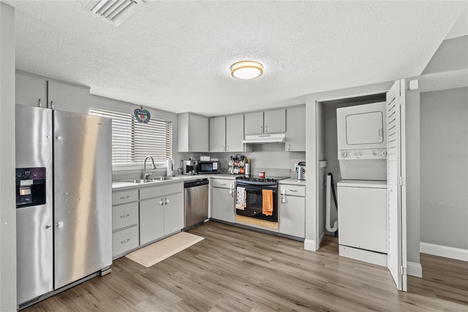 Image 13 of 27 For 707 Saint Matthew Circle