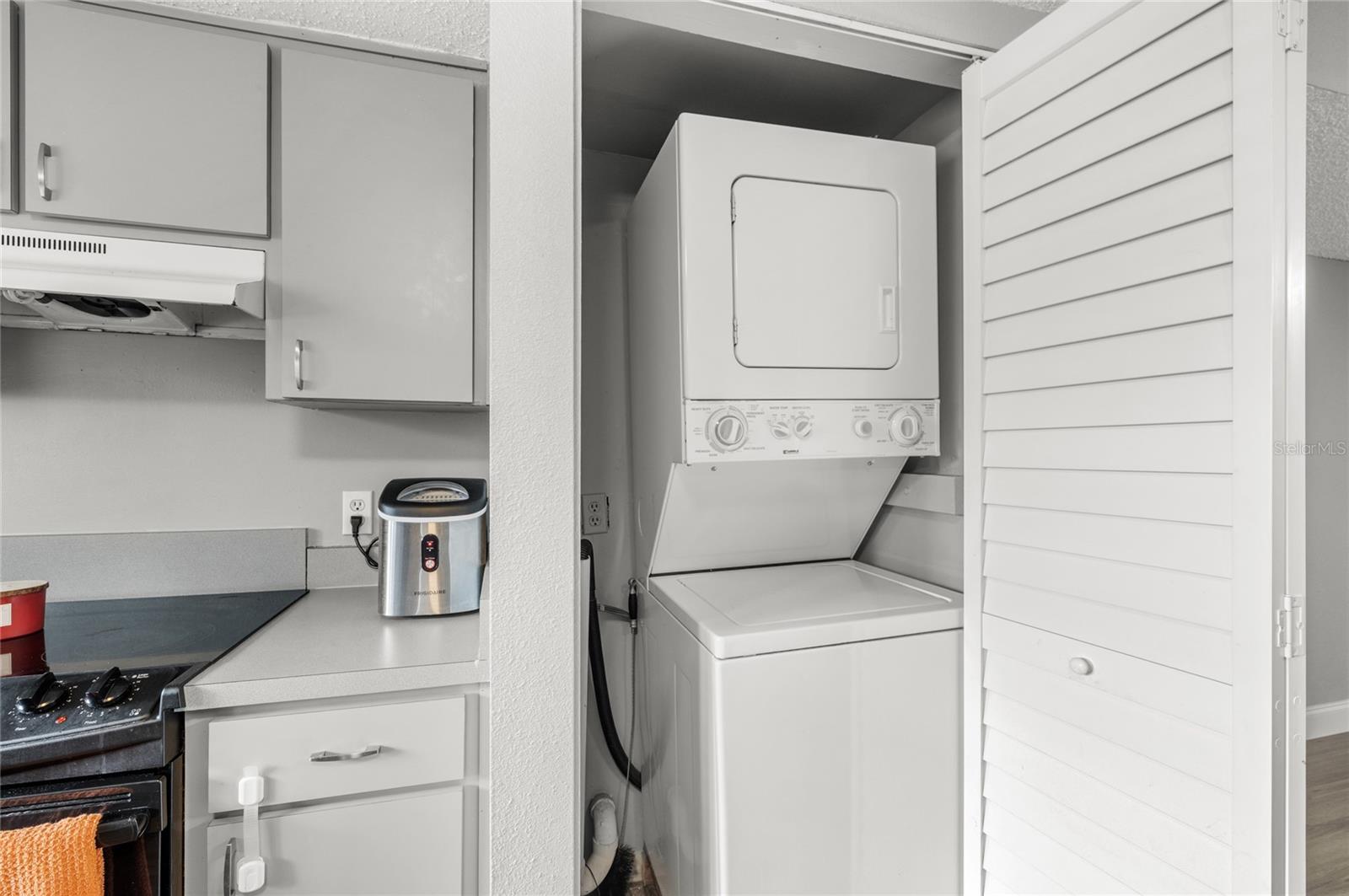 Image 14 of 27 For 707 Saint Matthew Circle