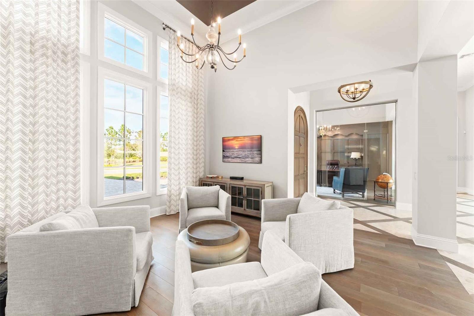 Image 12 of 72 For 10012 Hyperion Lane