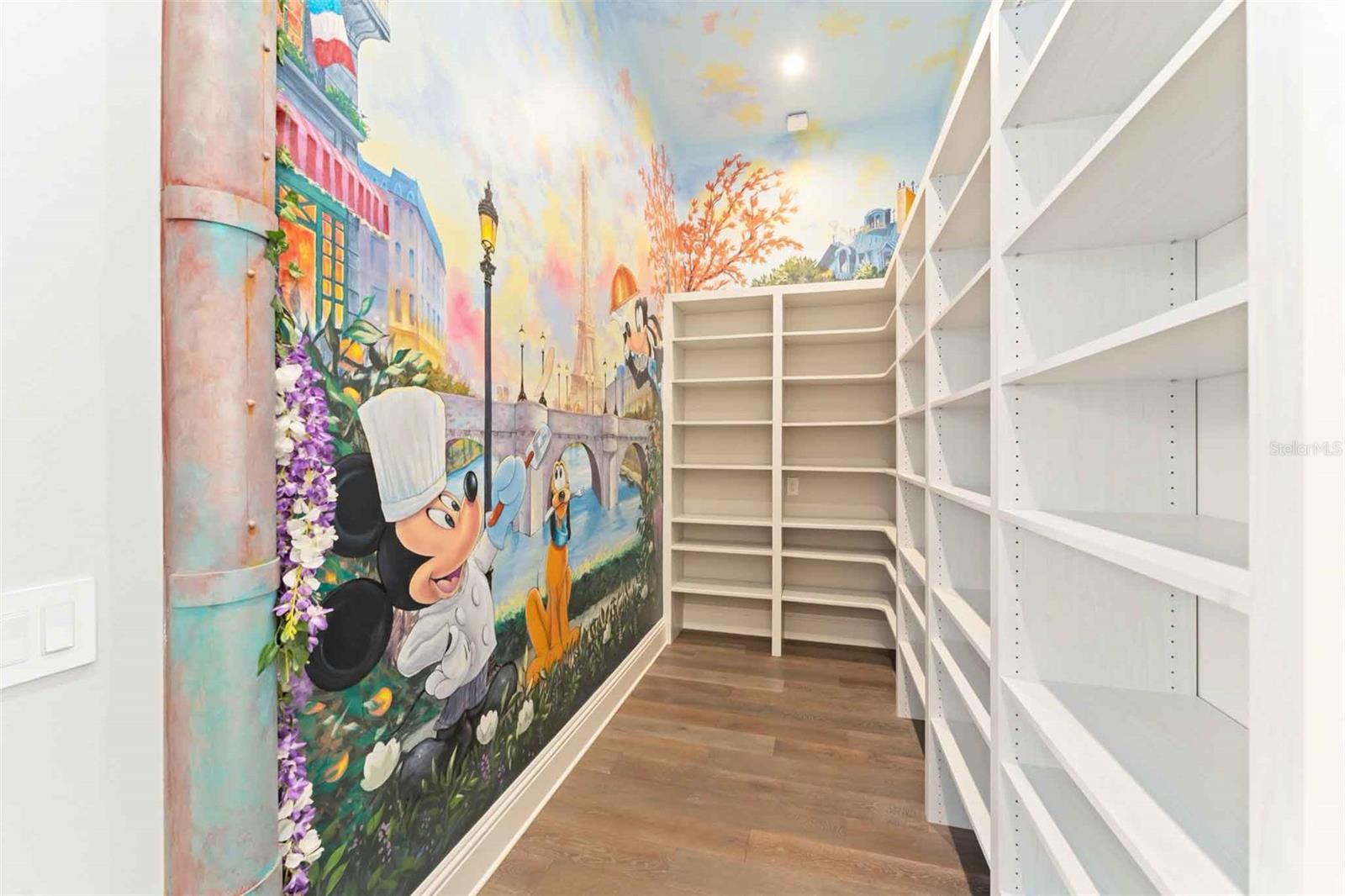 Image 30 of 72 For 10012 Hyperion Lane