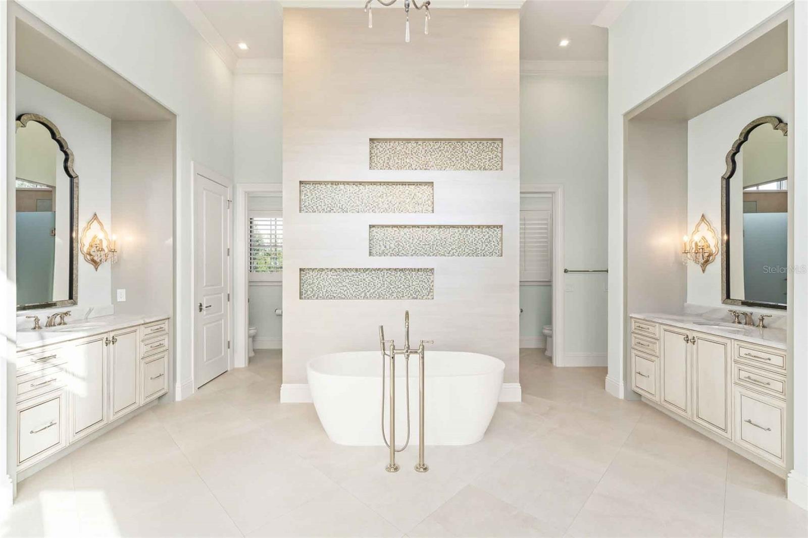 Image 35 of 72 For 10012 Hyperion Lane