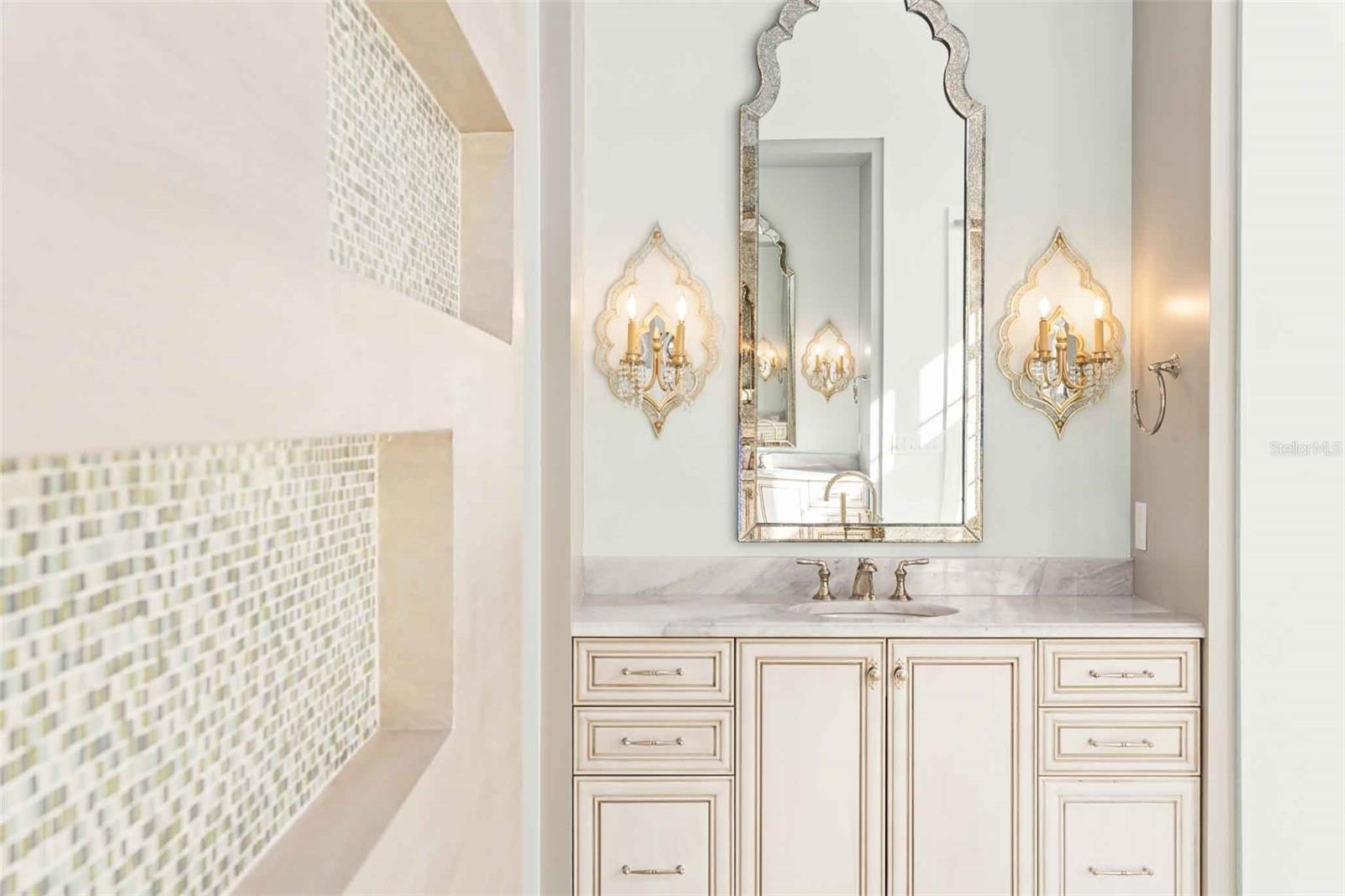 Image 39 of 72 For 10012 Hyperion Lane