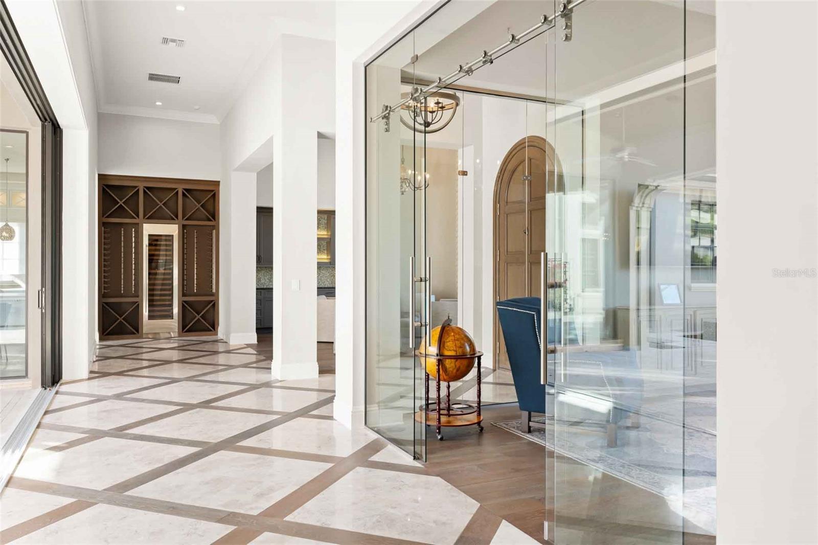 Image 49 of 72 For 10012 Hyperion Lane