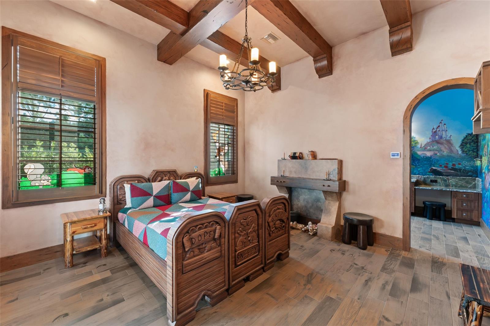 Image 54 of 72 For 10012 Hyperion Lane