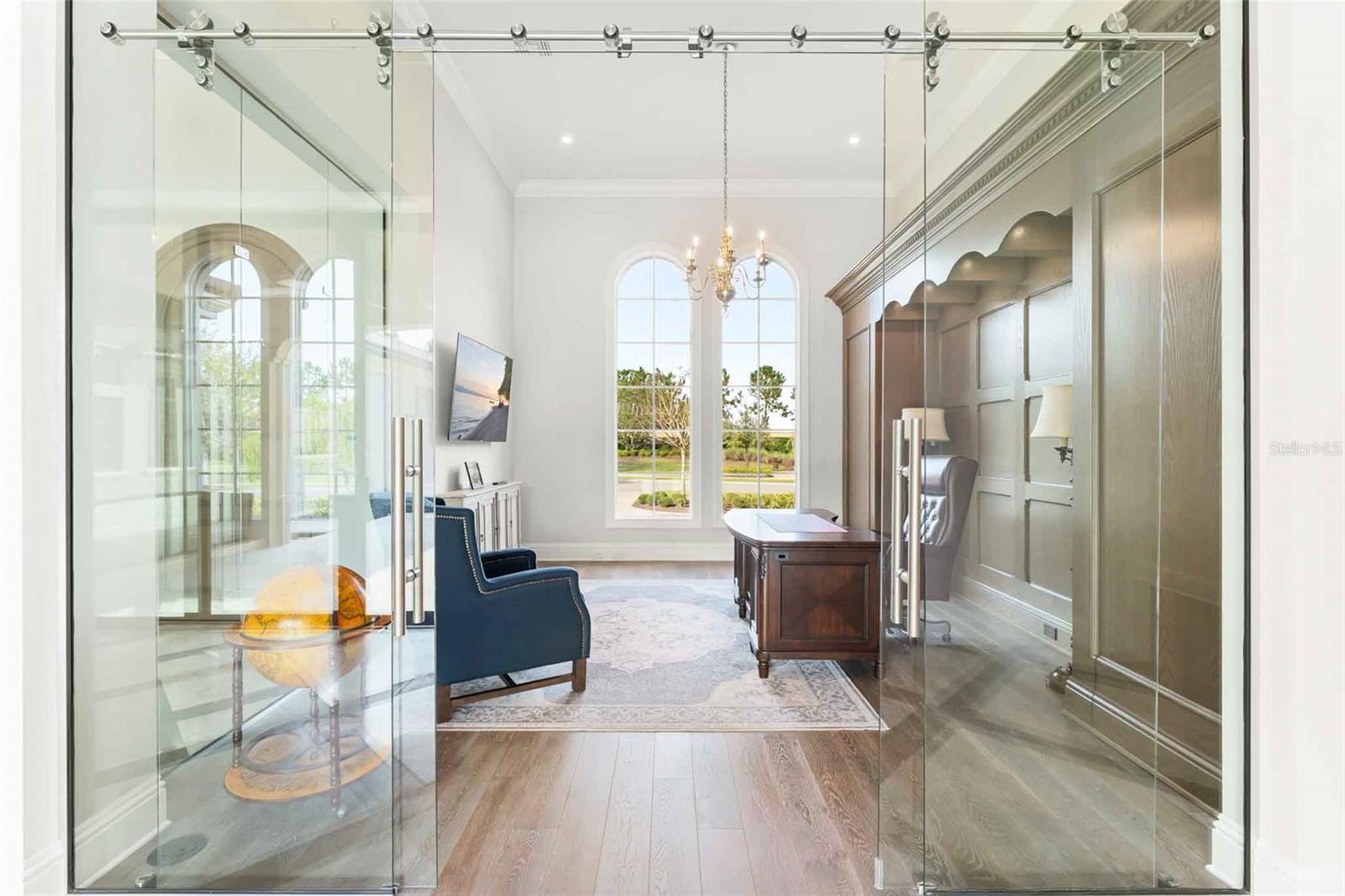 Image 8 of 72 For 10012 Hyperion Lane