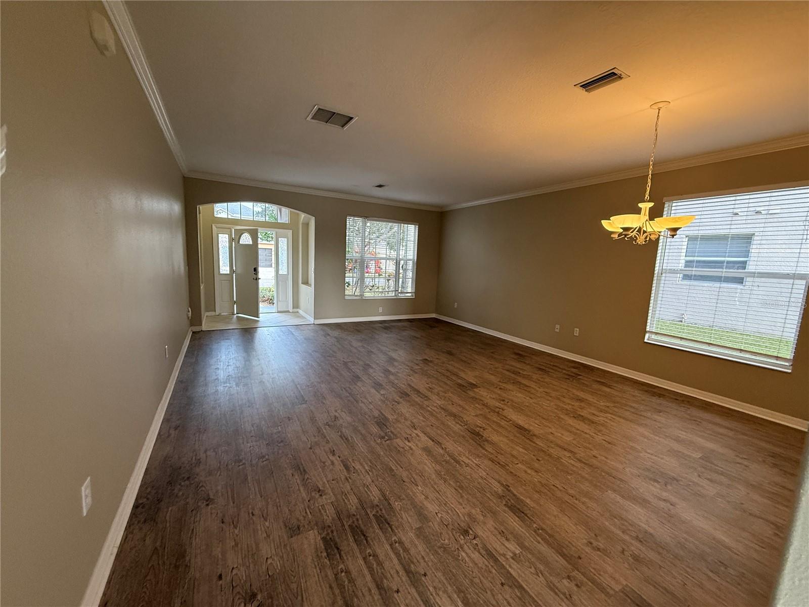 Image 4 of 21 For 8312 Haven Harbour Way