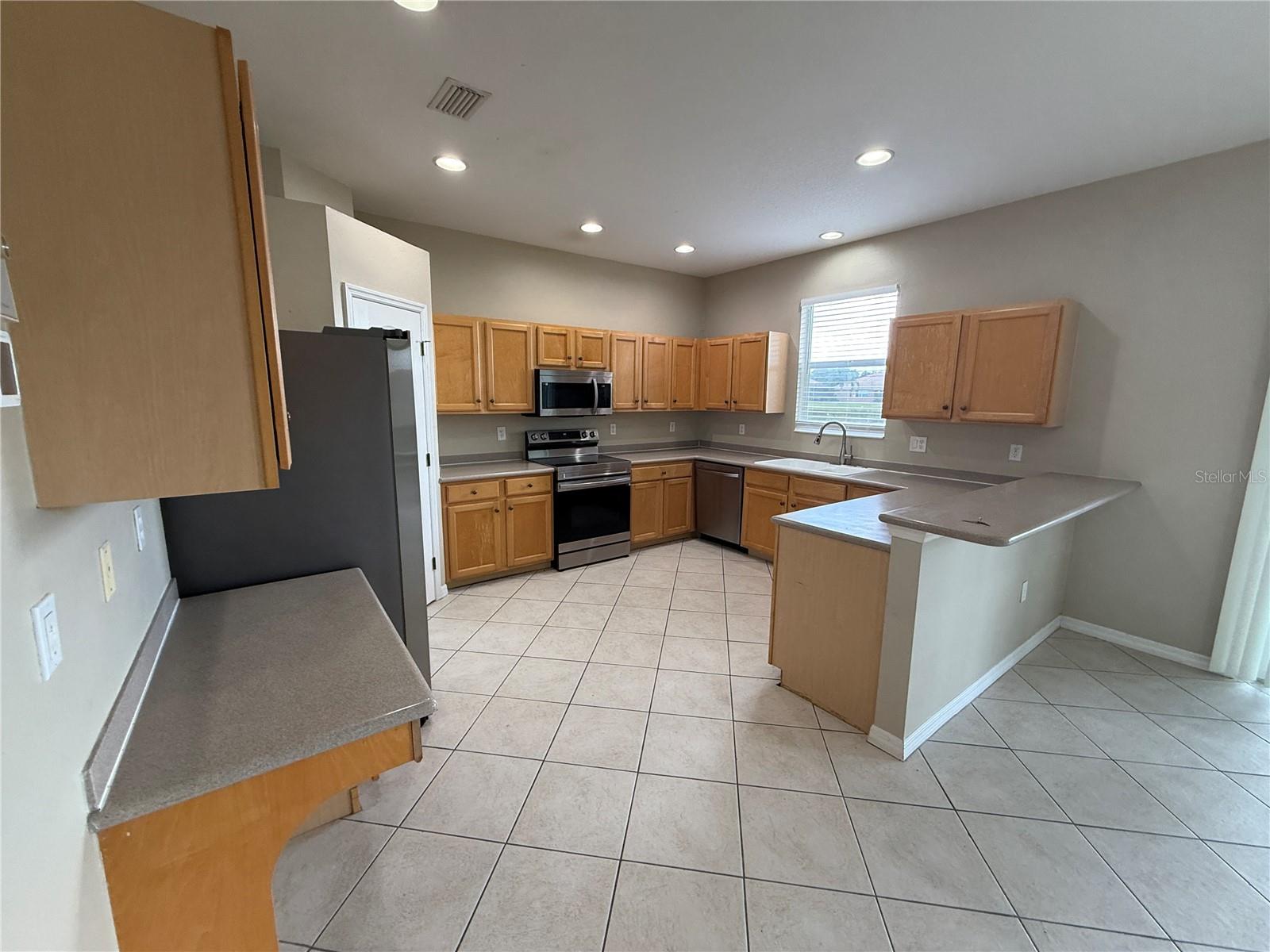 Image 5 of 21 For 8312 Haven Harbour Way