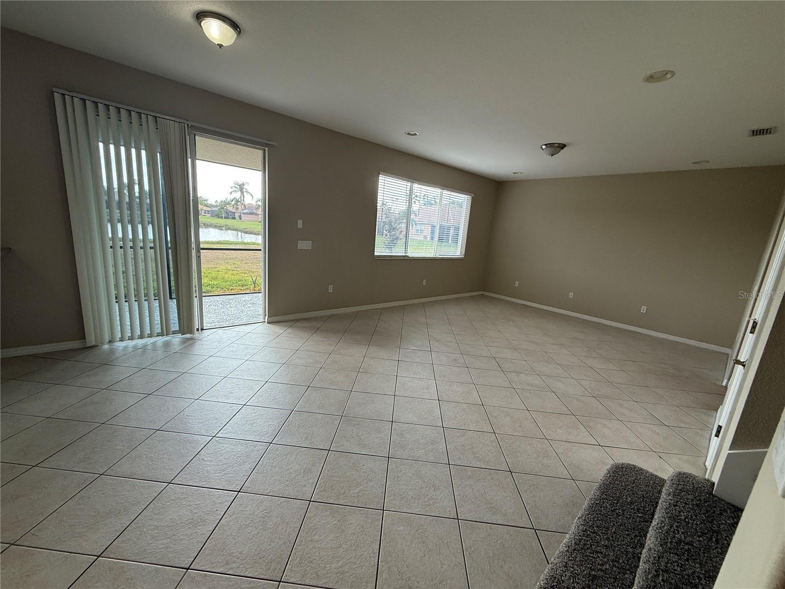 Image 6 of 21 For 8312 Haven Harbour Way