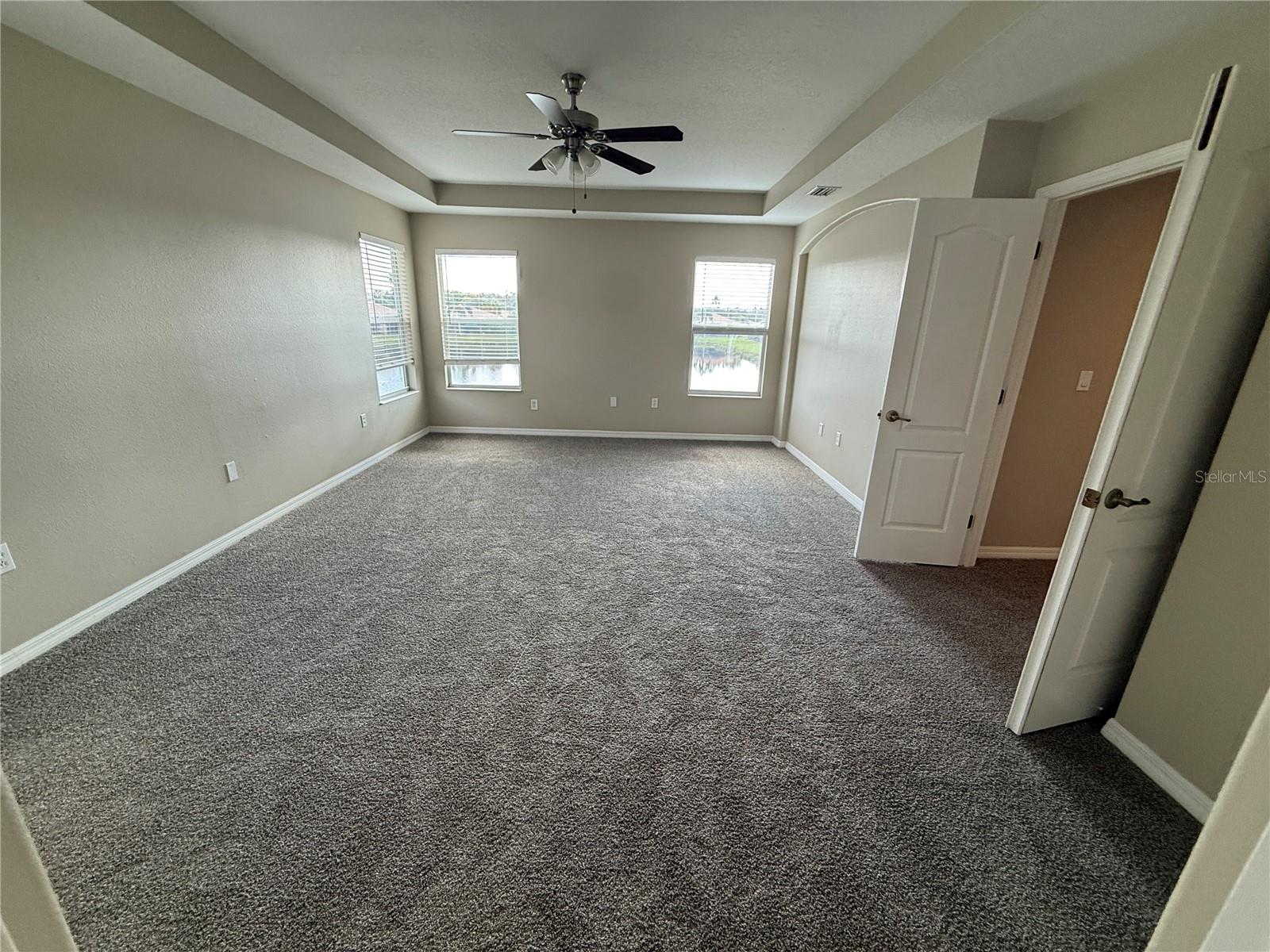 Image 8 of 21 For 8312 Haven Harbour Way