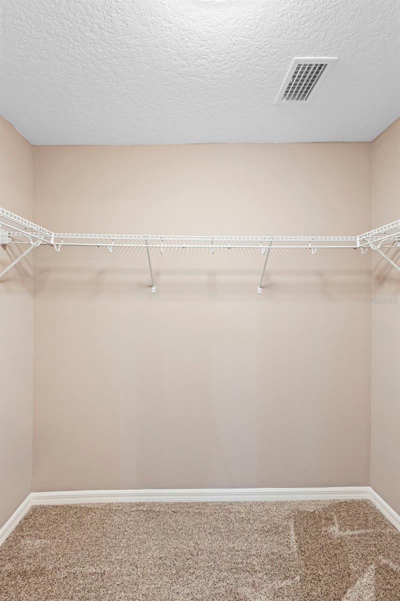 Image 16 of 39 For 1505 Floradel Avenue