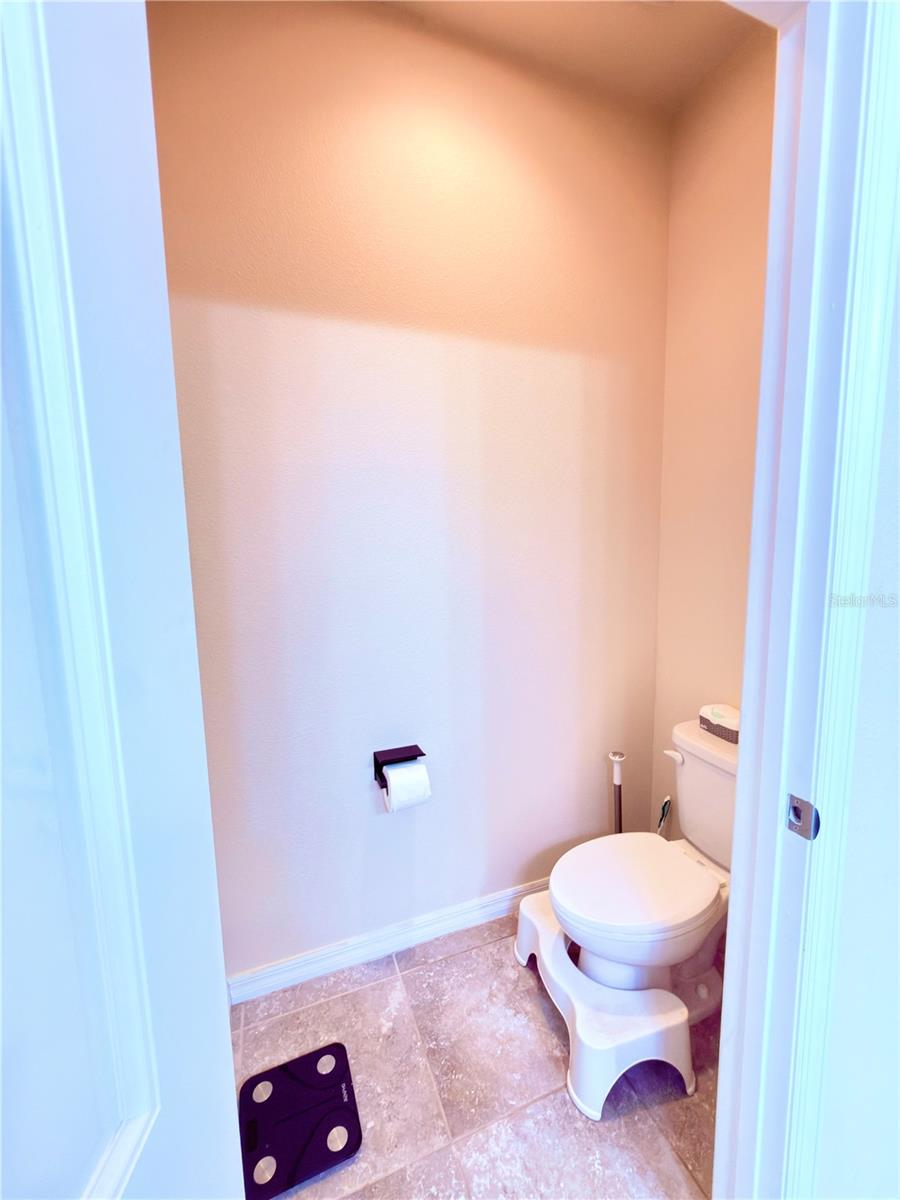 Image 11 of 46 For 10231 Meadow Brook Drive