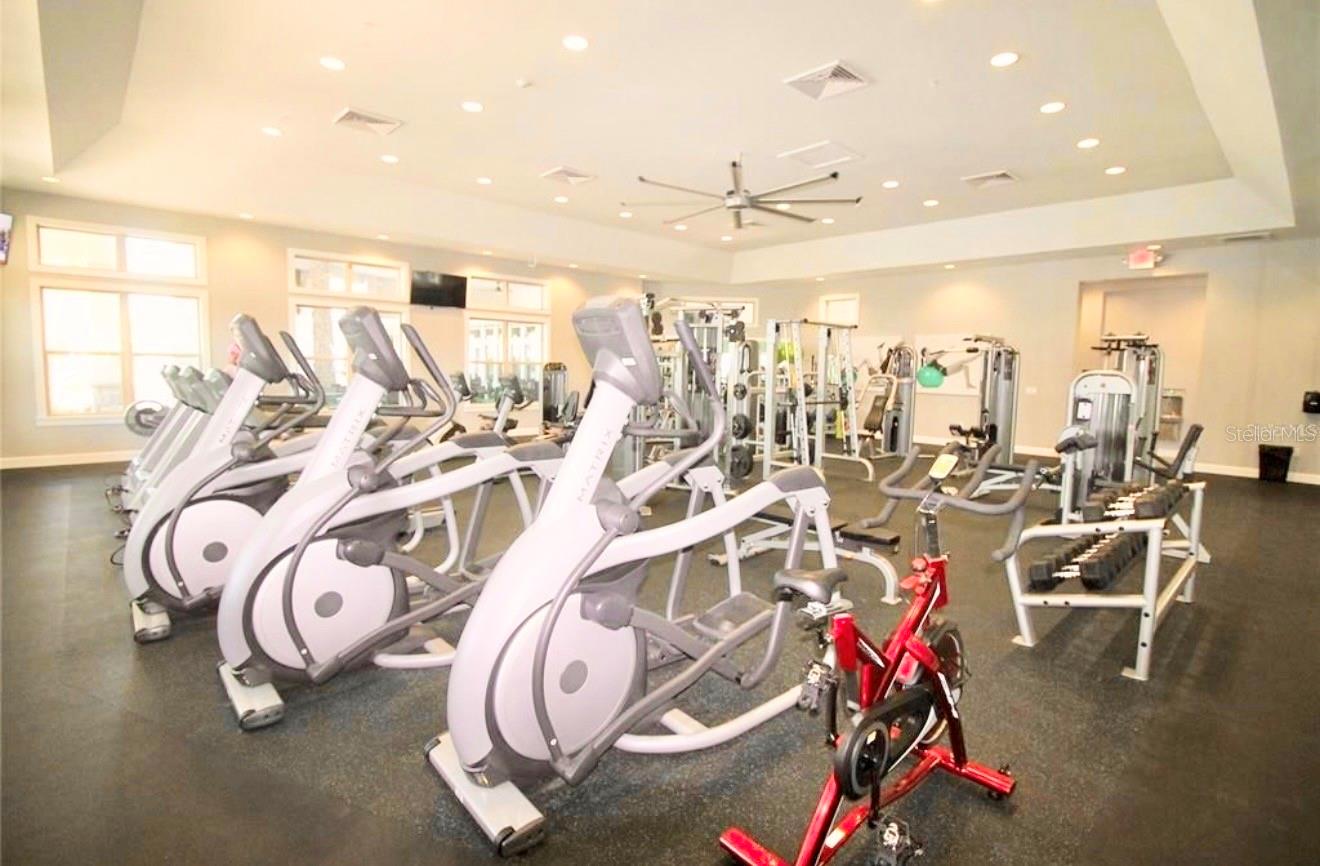 Image 29 of 46 For 10231 Meadow Brook Drive