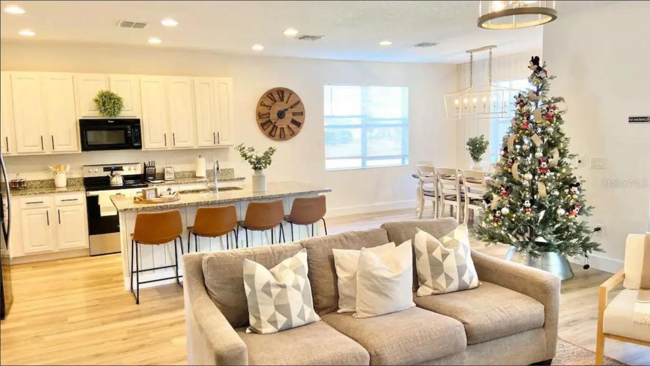 Image 10 of 30 For 2676 Calistoga Avenue