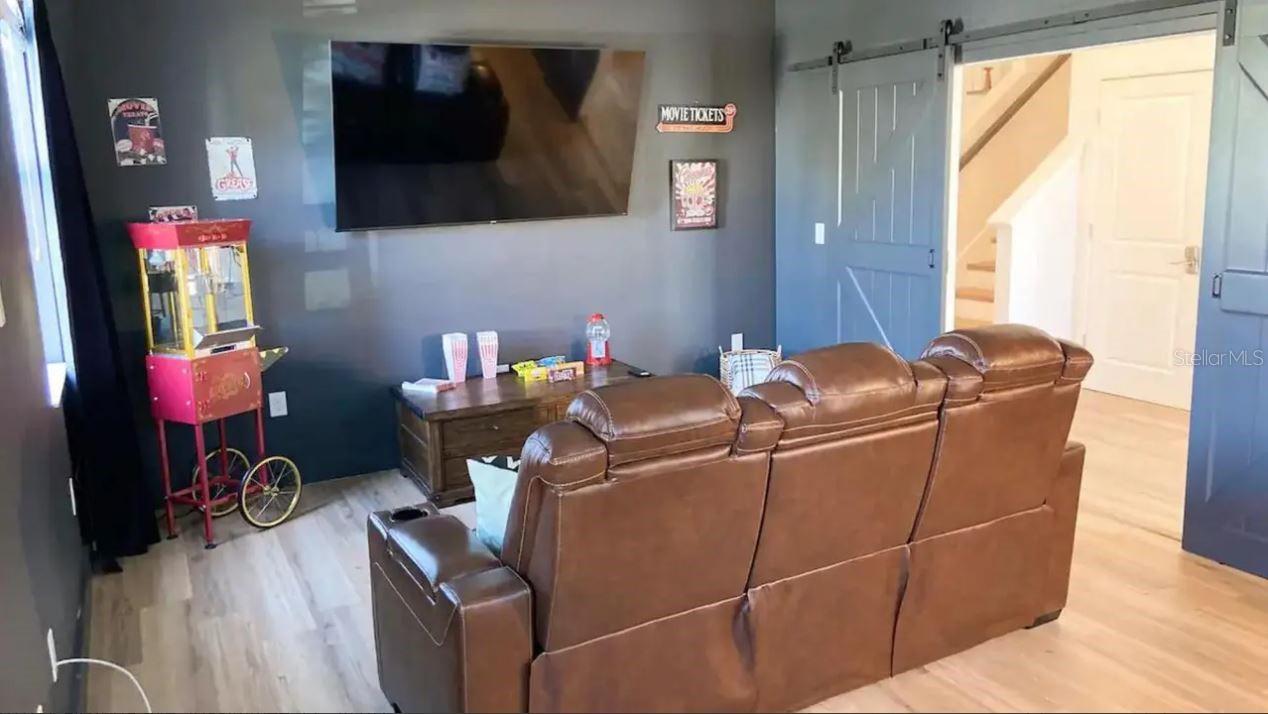 Image 12 of 30 For 2676 Calistoga Avenue