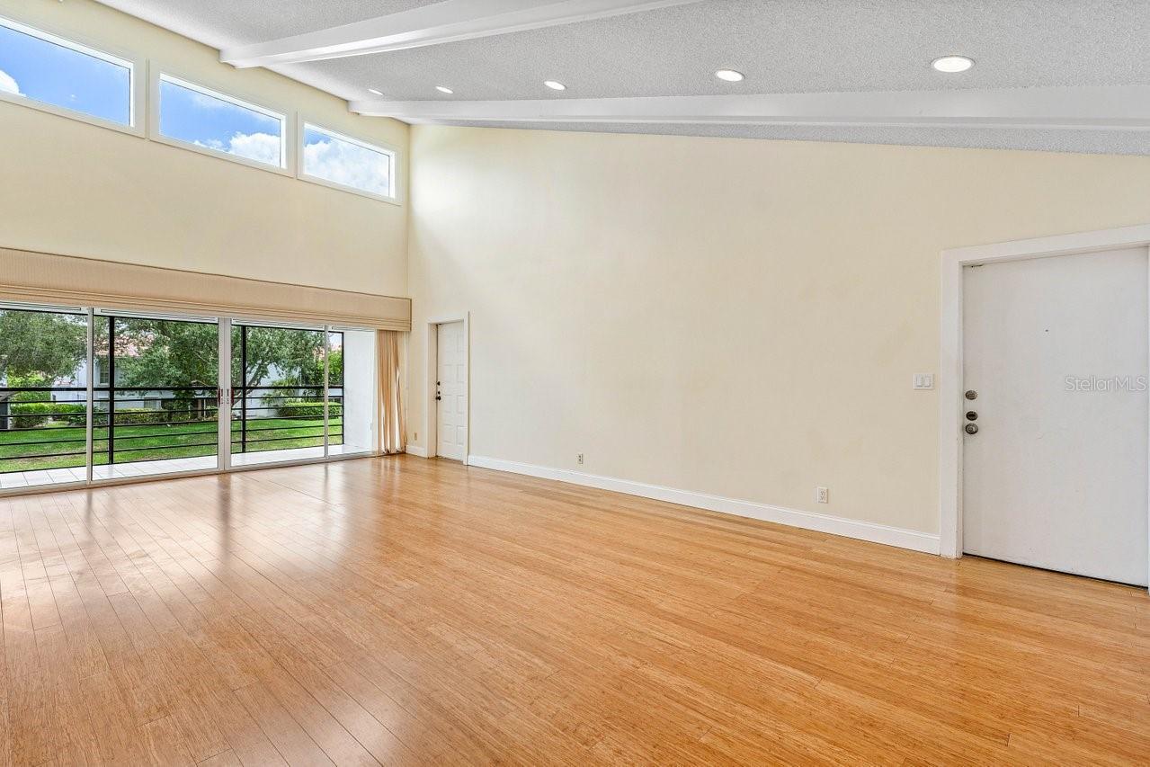 Image 10 of 38 For 6157 Old Court Road 225