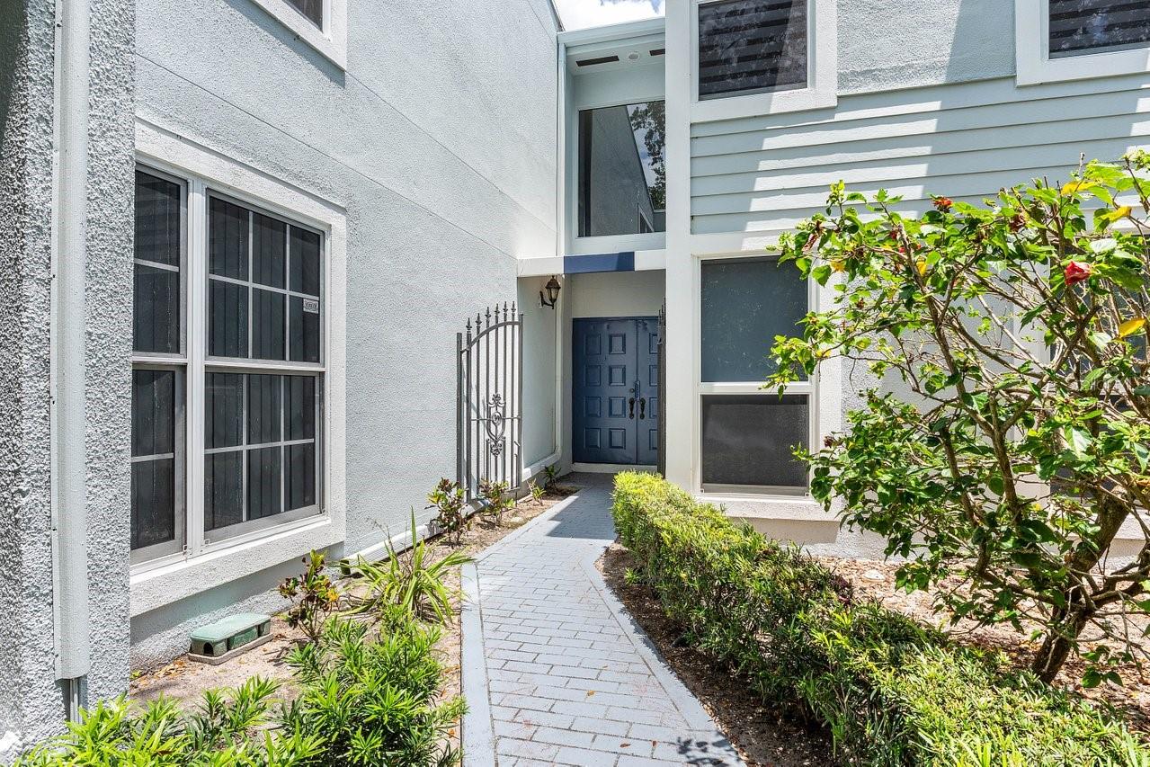 Image 5 of 38 For 6157 Old Court Road 225