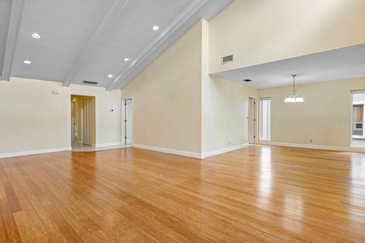 Image 7 of 38 For 6157 Old Court Road 225