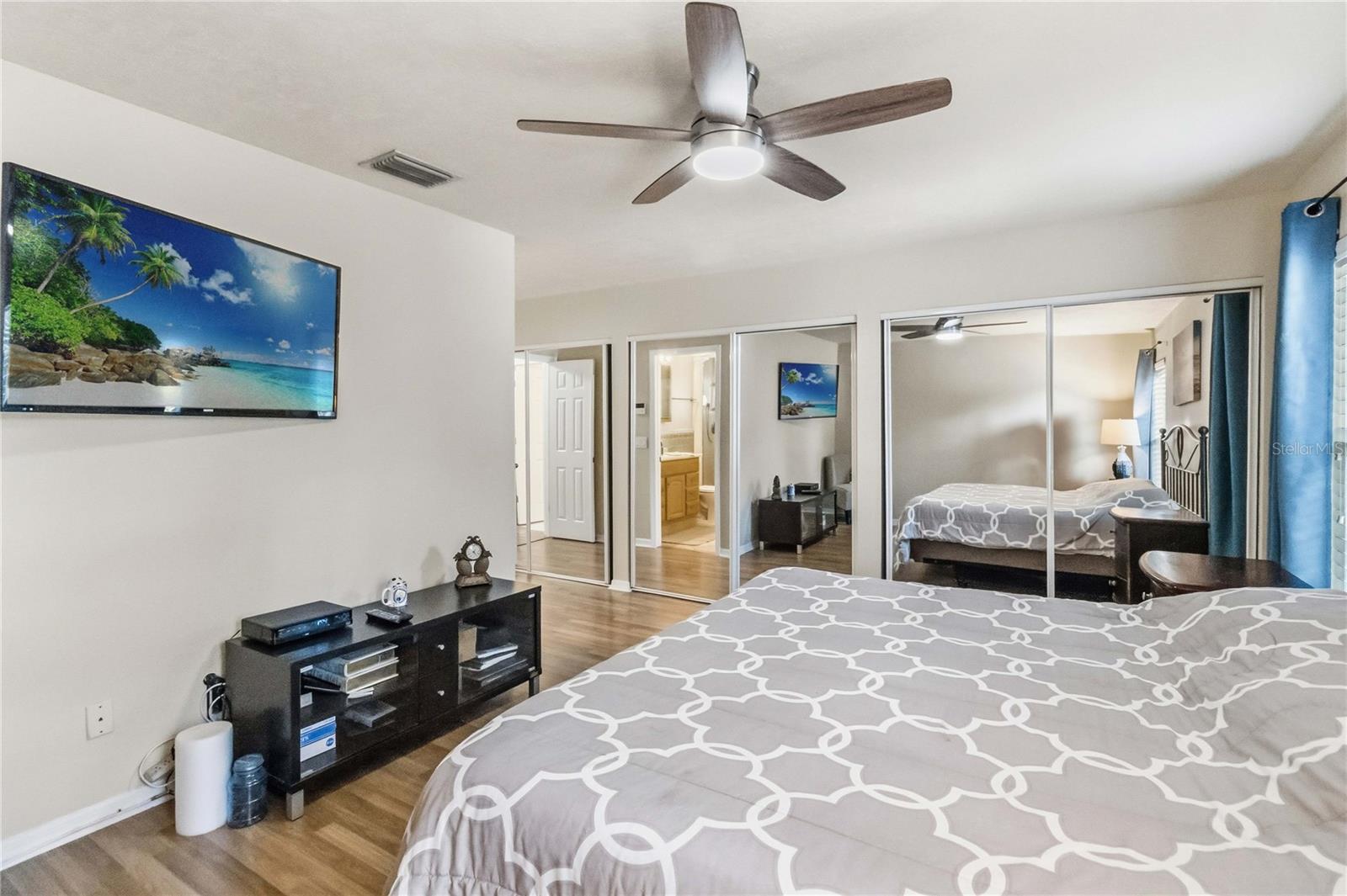 Image 17 of 32 For 3742 Sutters Mill Circle