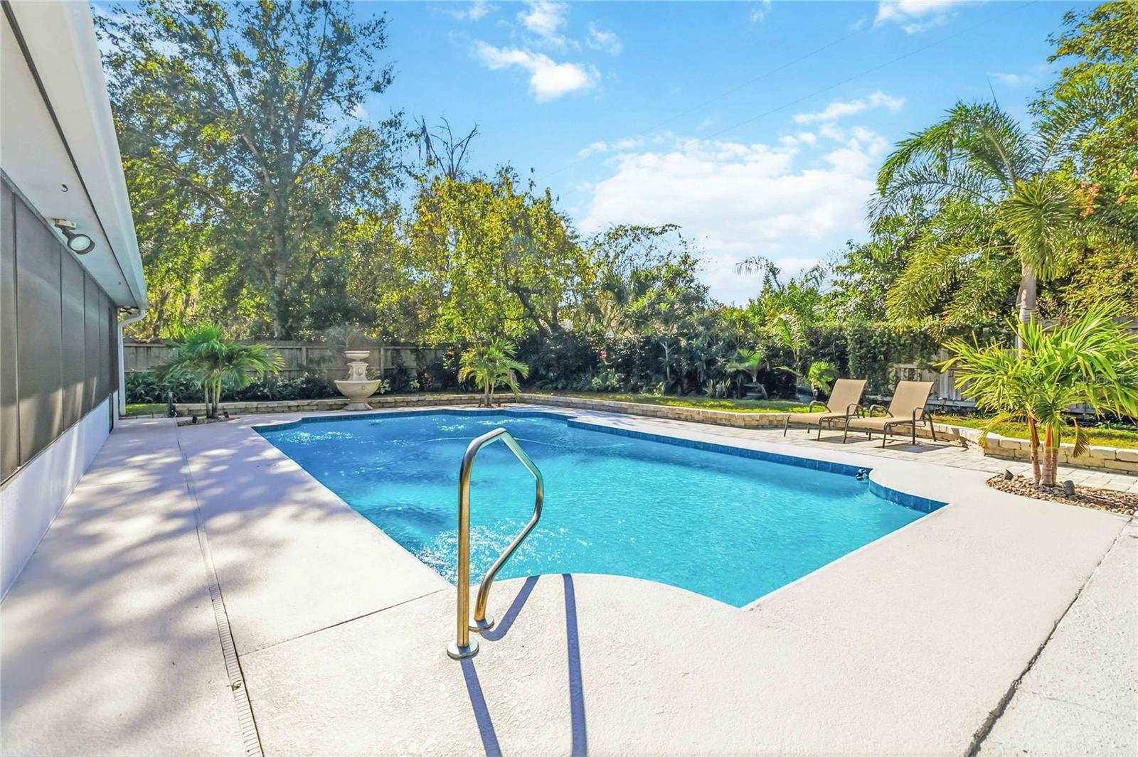 Image 24 of 32 For 3742 Sutters Mill Circle