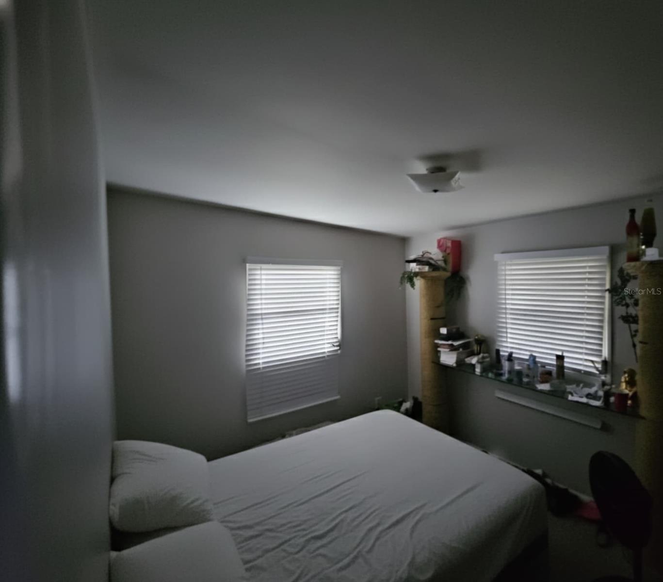 Image 11 of 16 For 899 Lormann Circle