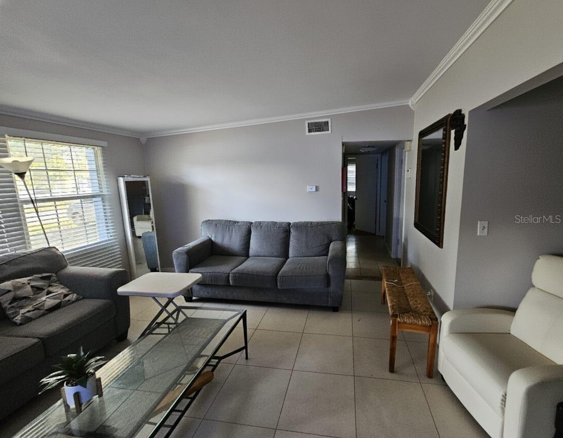 Image 9 of 16 For 899 Lormann Circle