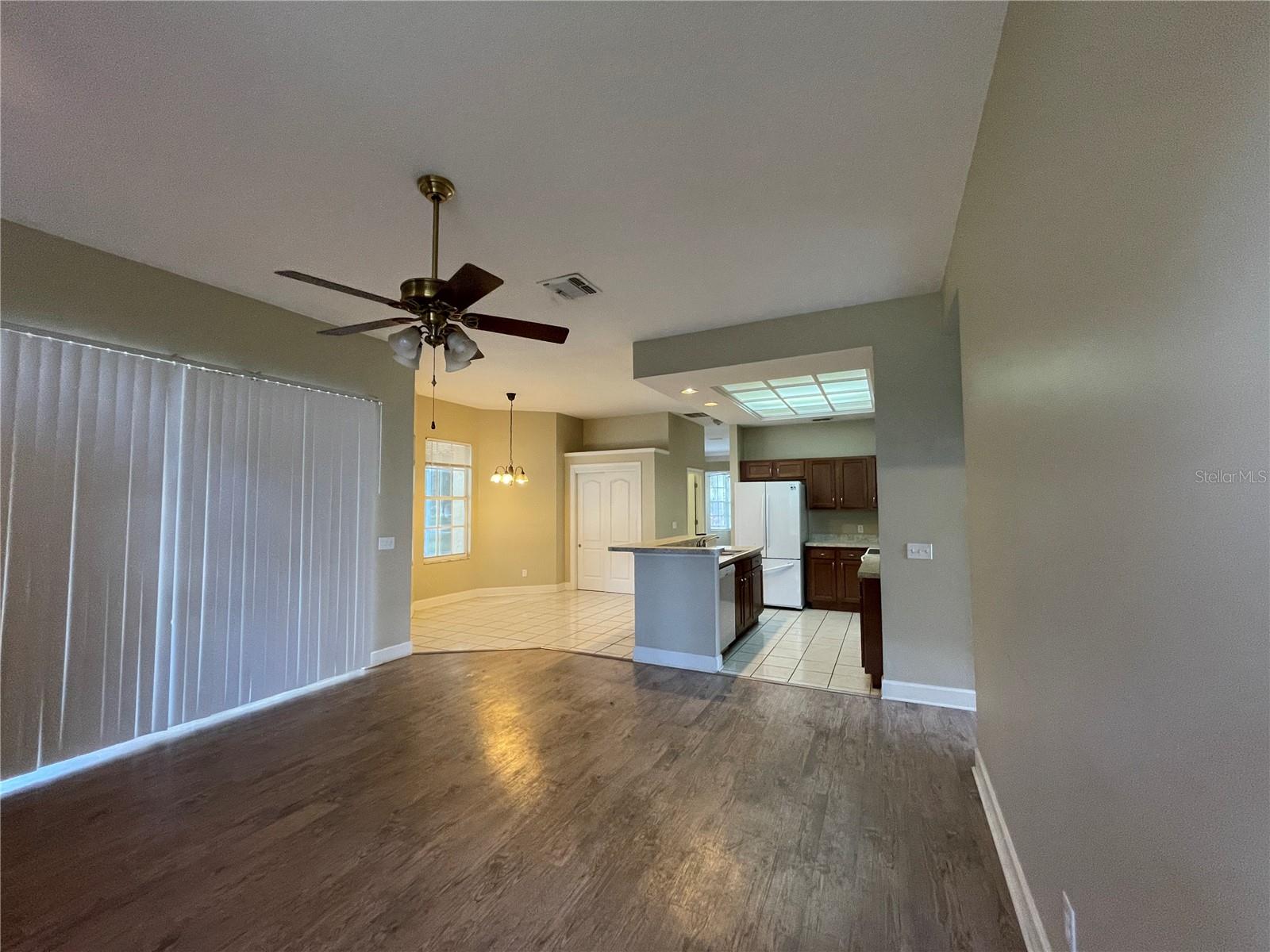 Image 5 of 17 For 4706 Kinross Court