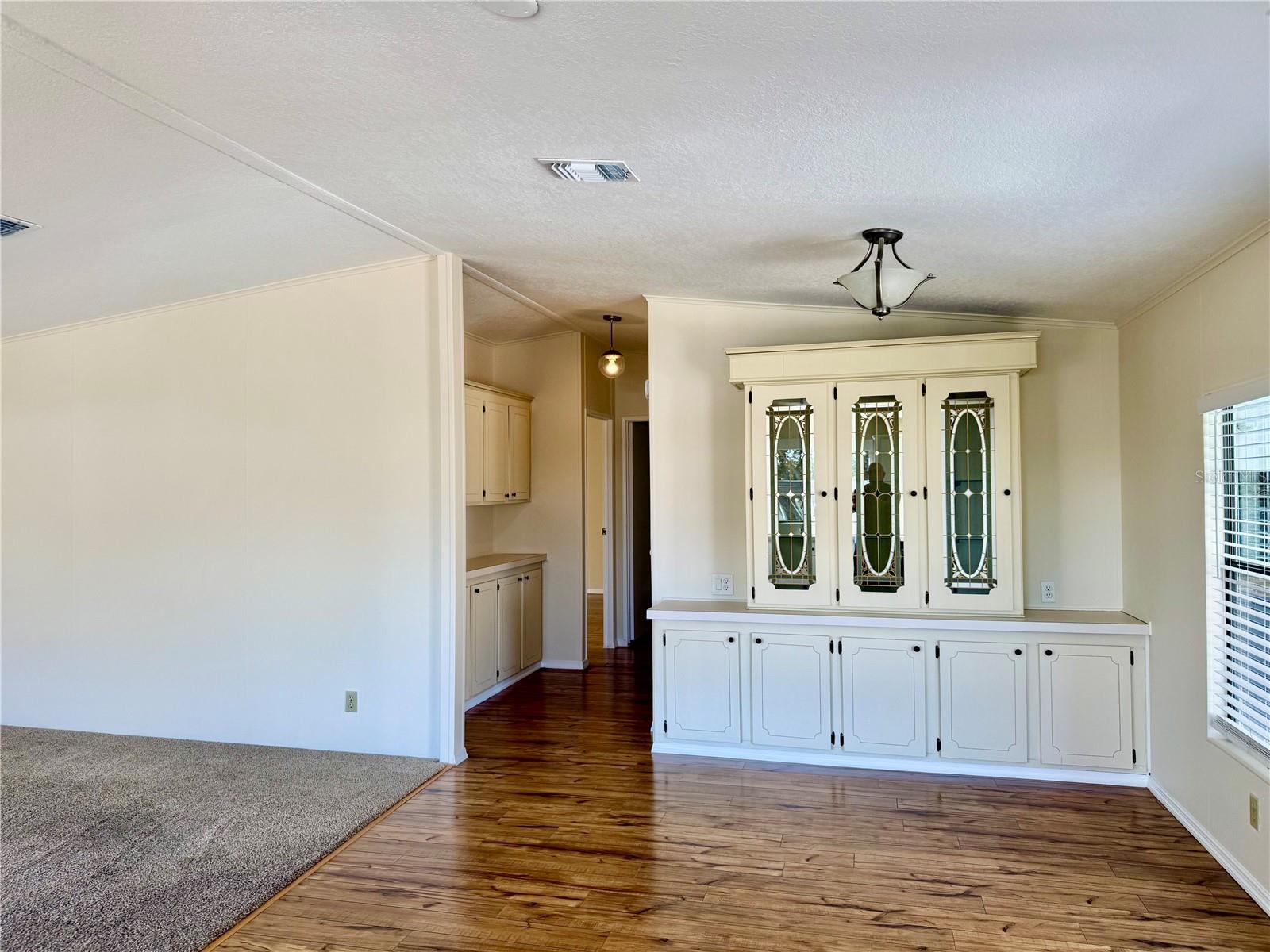 Image 15 of 81 For 3781 Cohen Drive 724