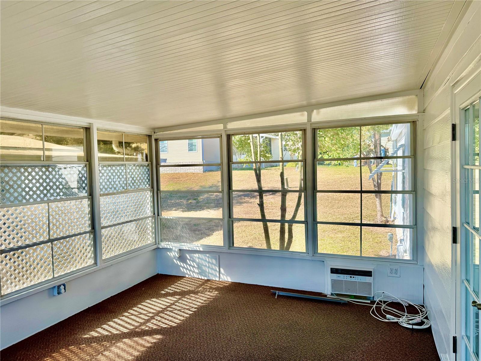 Image 22 of 81 For 3781 Cohen Drive 724