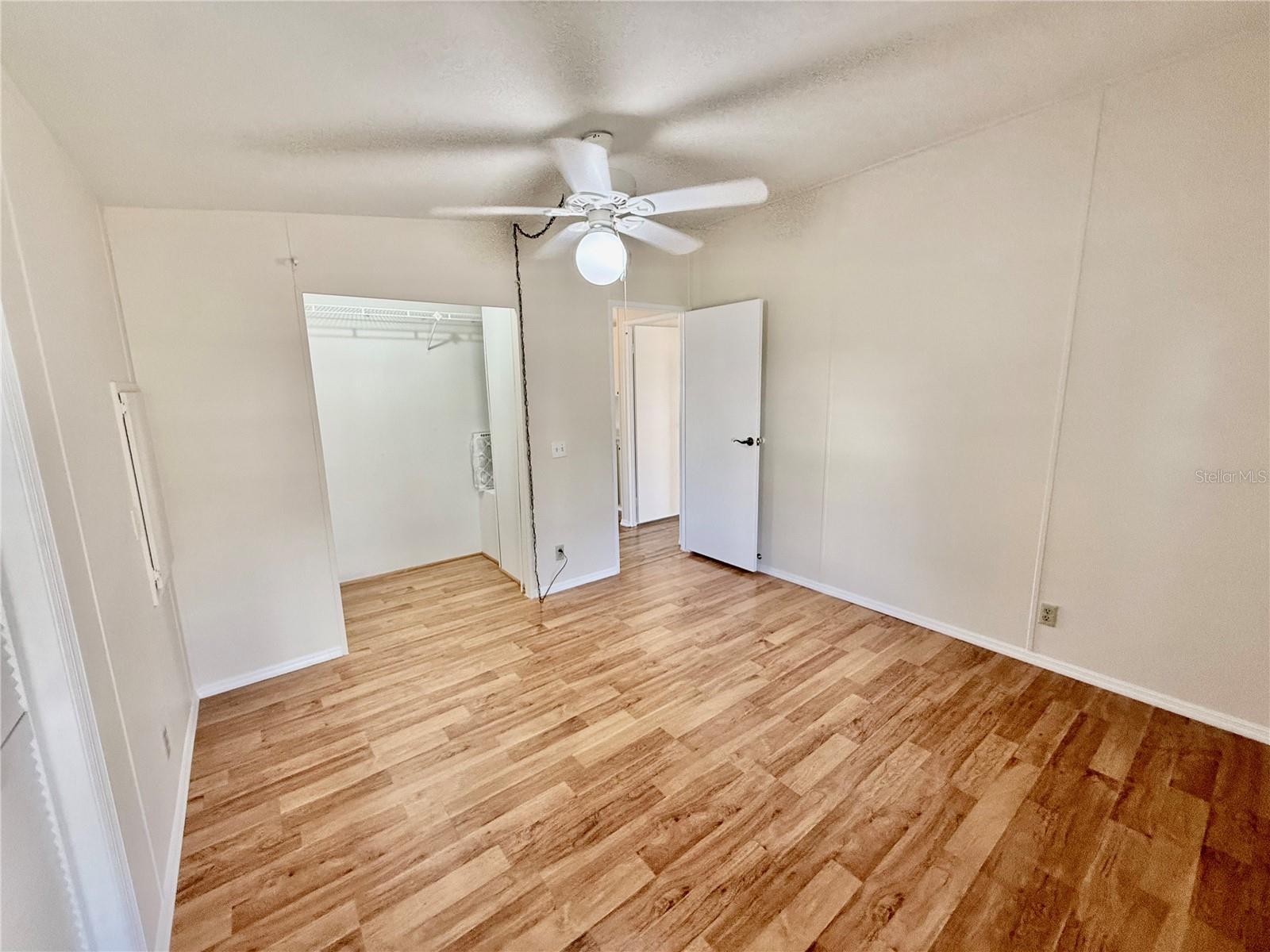 Image 29 of 81 For 3781 Cohen Drive 724