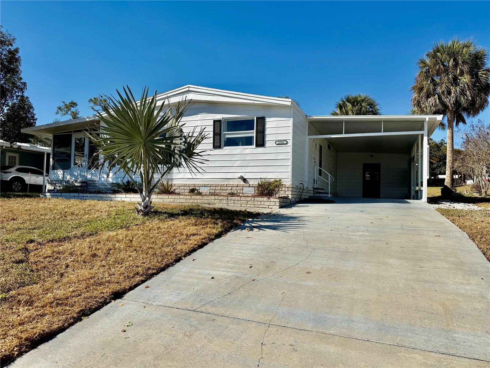 Image 3 of 81 For 3781 Cohen Drive 724