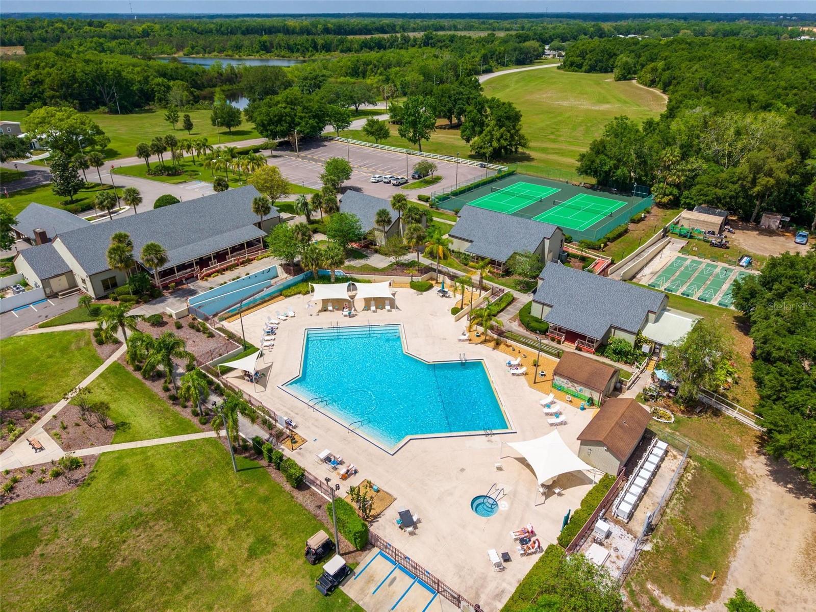 Image 46 of 81 For 3781 Cohen Drive 724