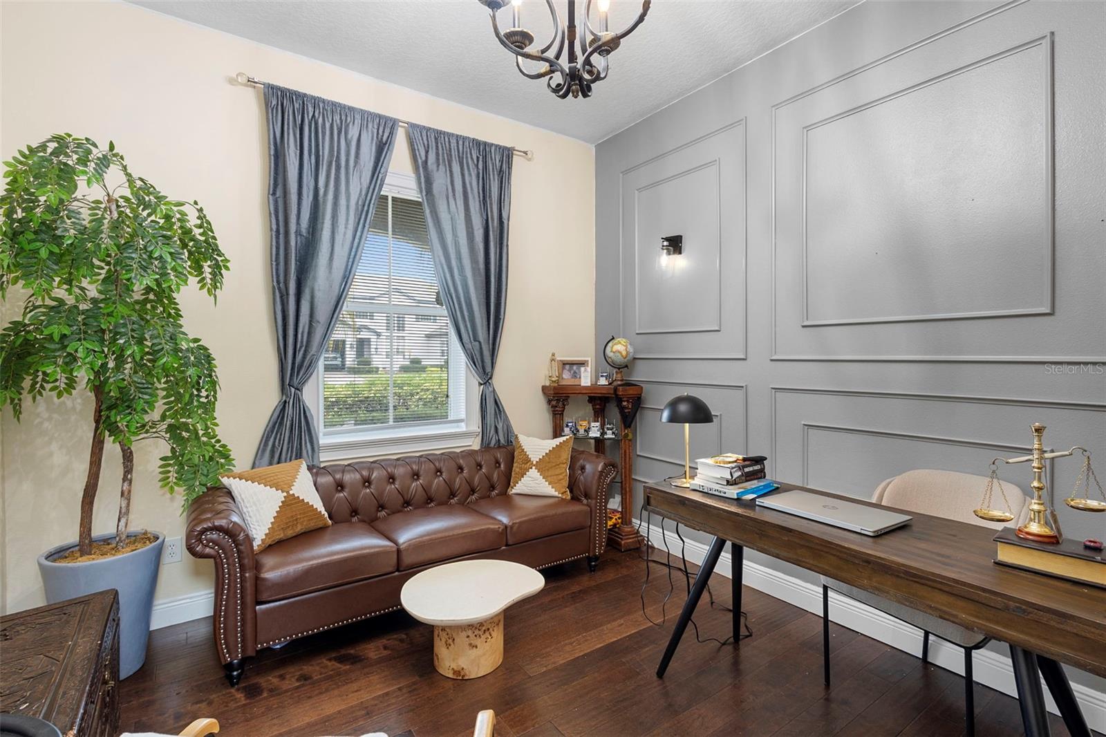 Image 10 of 67 For 626 Palio Court