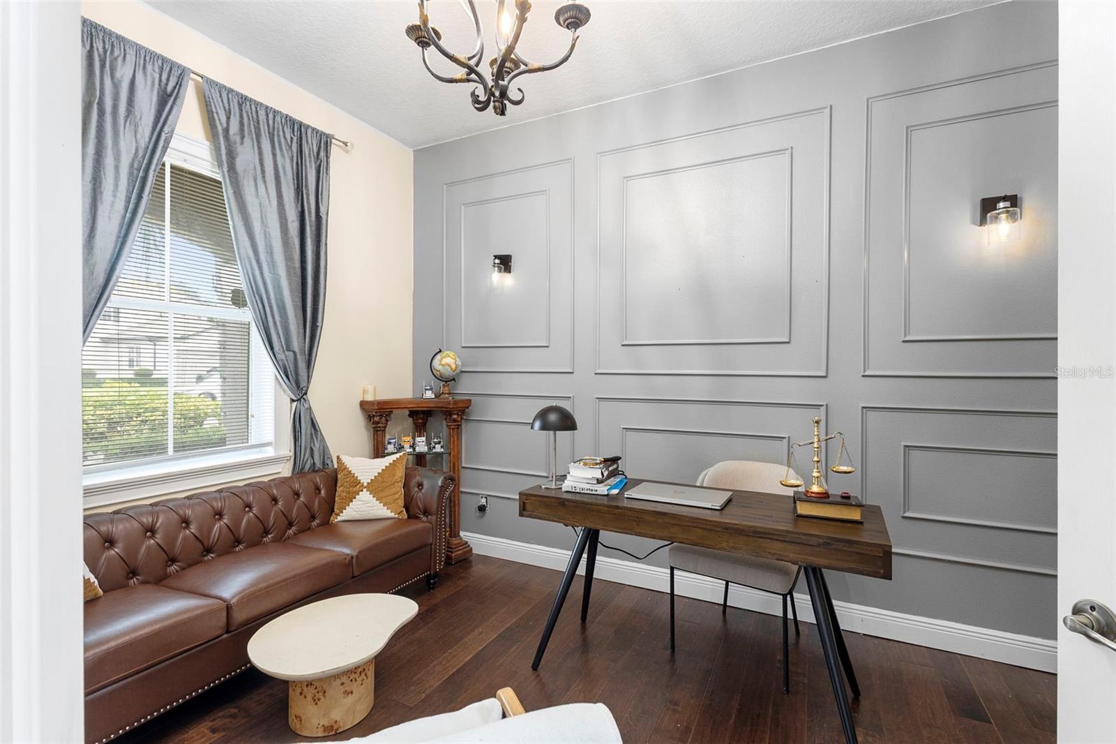 Image 11 of 67 For 626 Palio Court