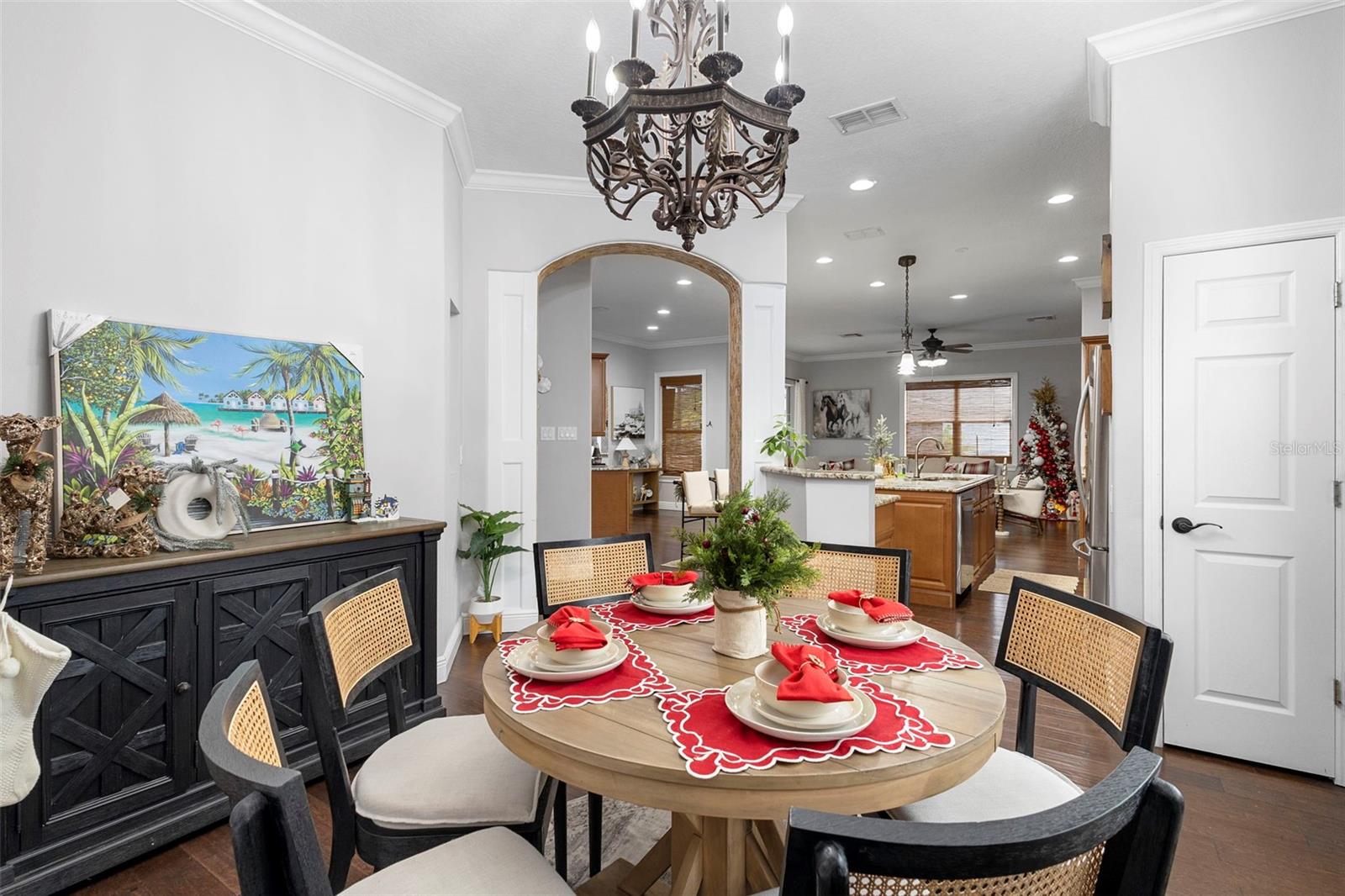 Image 23 of 67 For 626 Palio Court