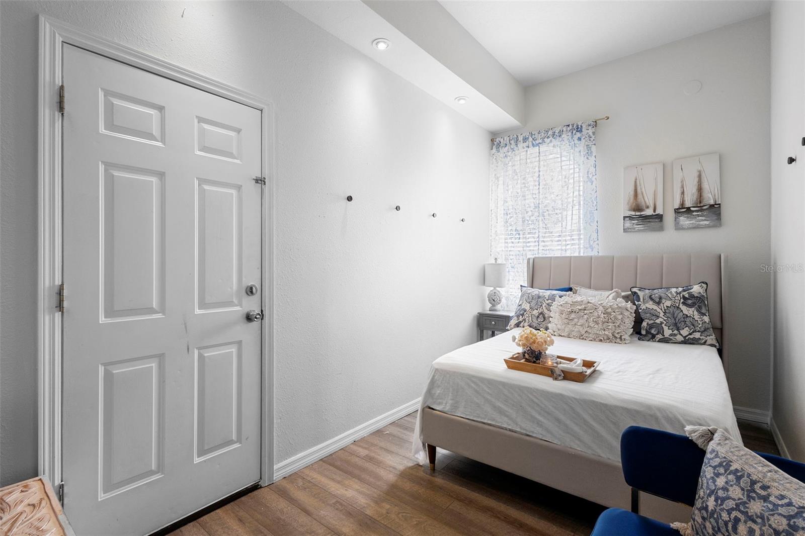 Image 27 of 67 For 626 Palio Court